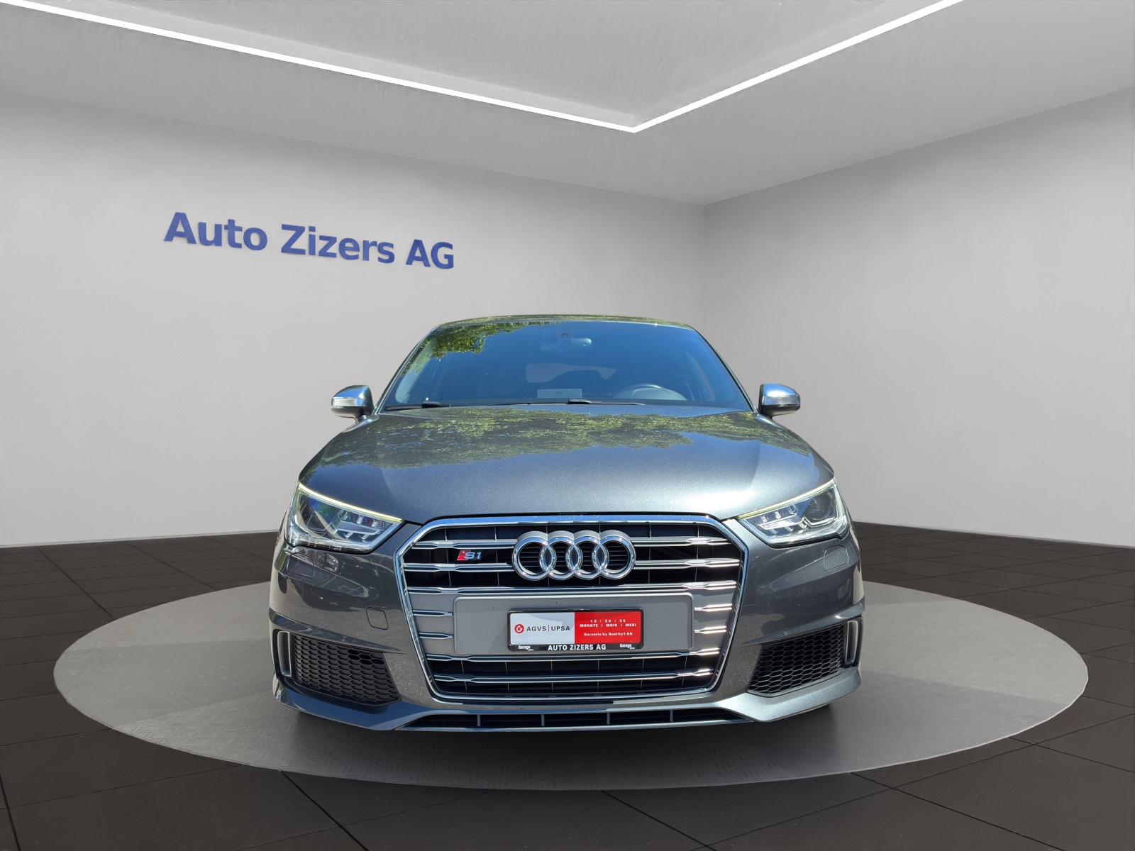 AUDI S1 Sportback 2.0 TFSI quattro-image-1