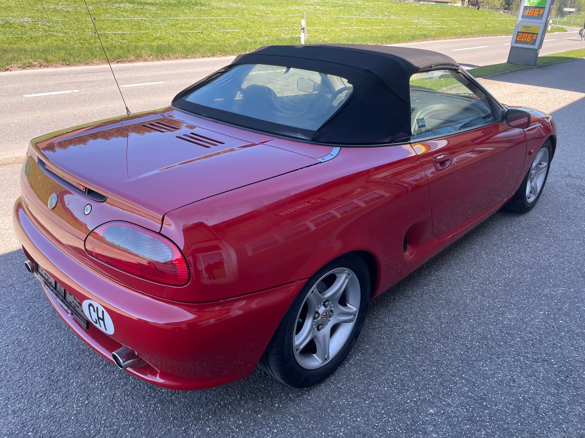 MG MGF 1.8i VVC-image-2