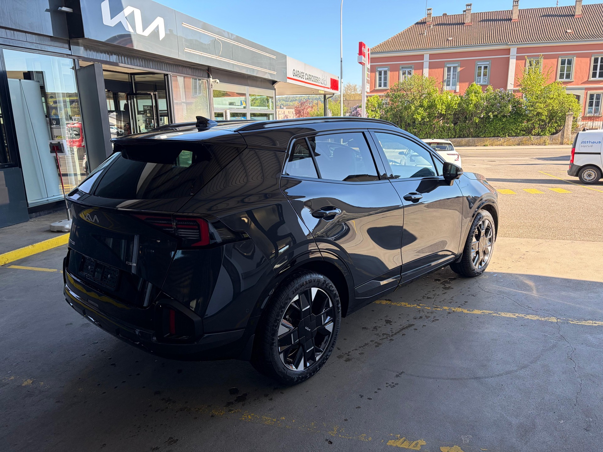 KIA Sportage 1.6 T GT-Line-image-2