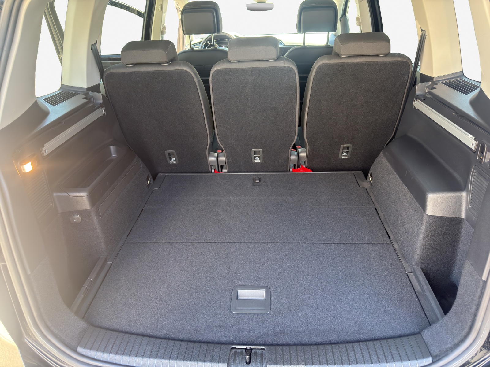 VW Touran 1.5 TSI EVO Highline DSG-image-12