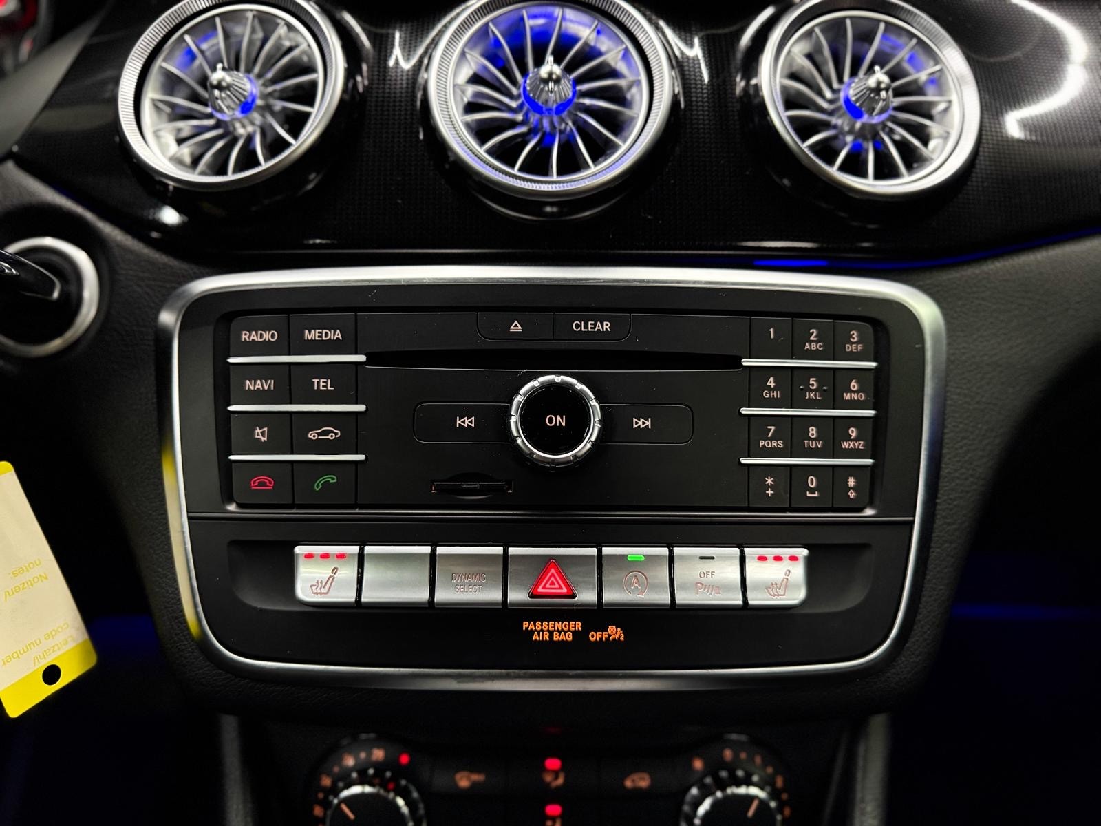 MERCEDES-BENZ CLA Shooting Brake 200 d AMG-Line 7G-DCT-image-12