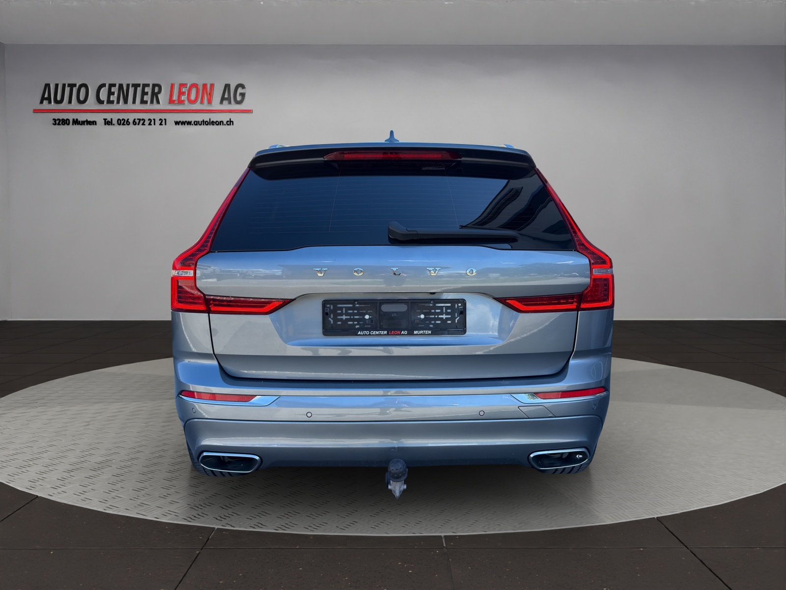 VOLVO XC60 D4 AWD Inscription Geartronic-image-4