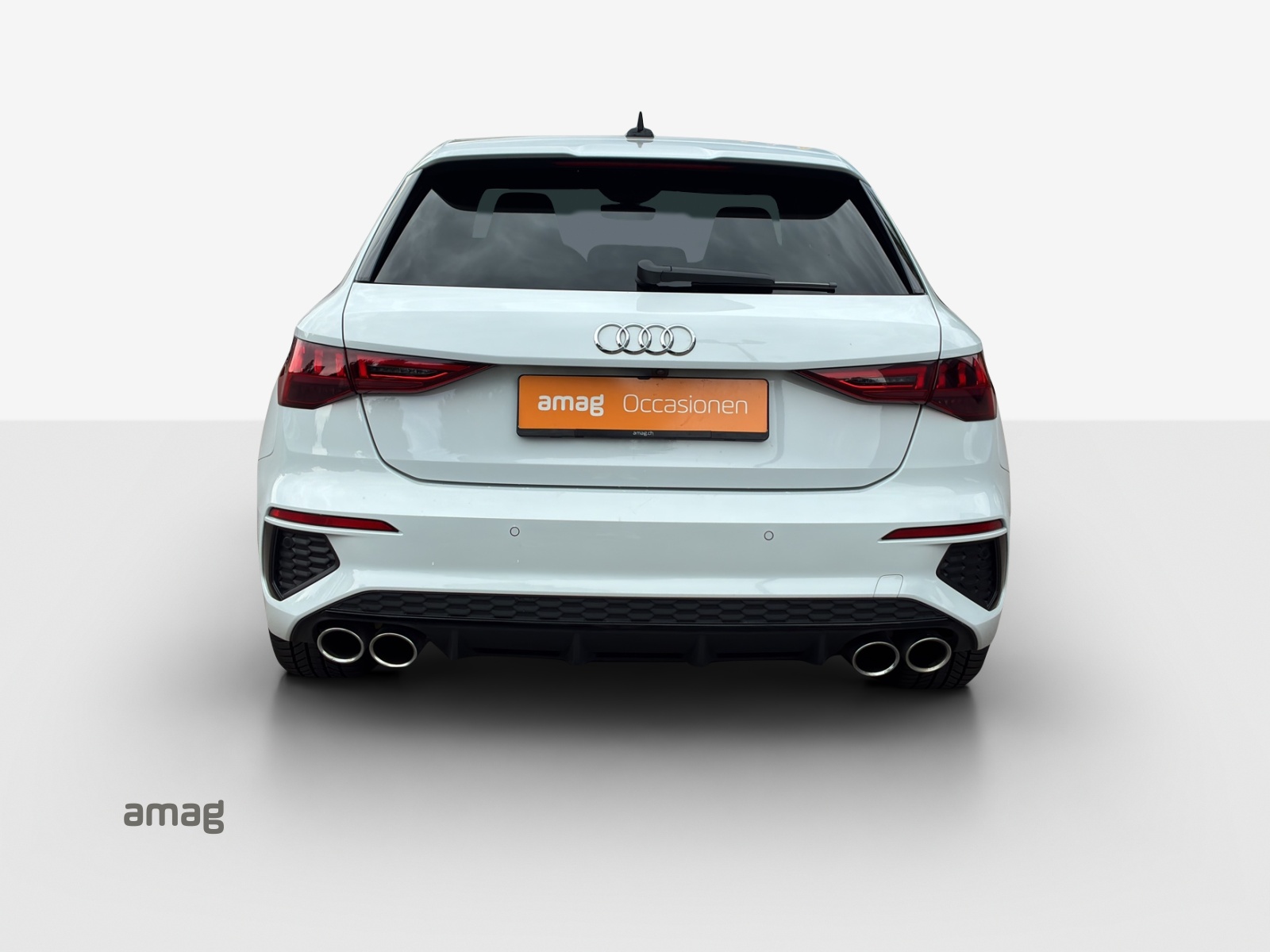 AUDI S3 Sportback 2.0 TFSI quattro S-tronic-image-3