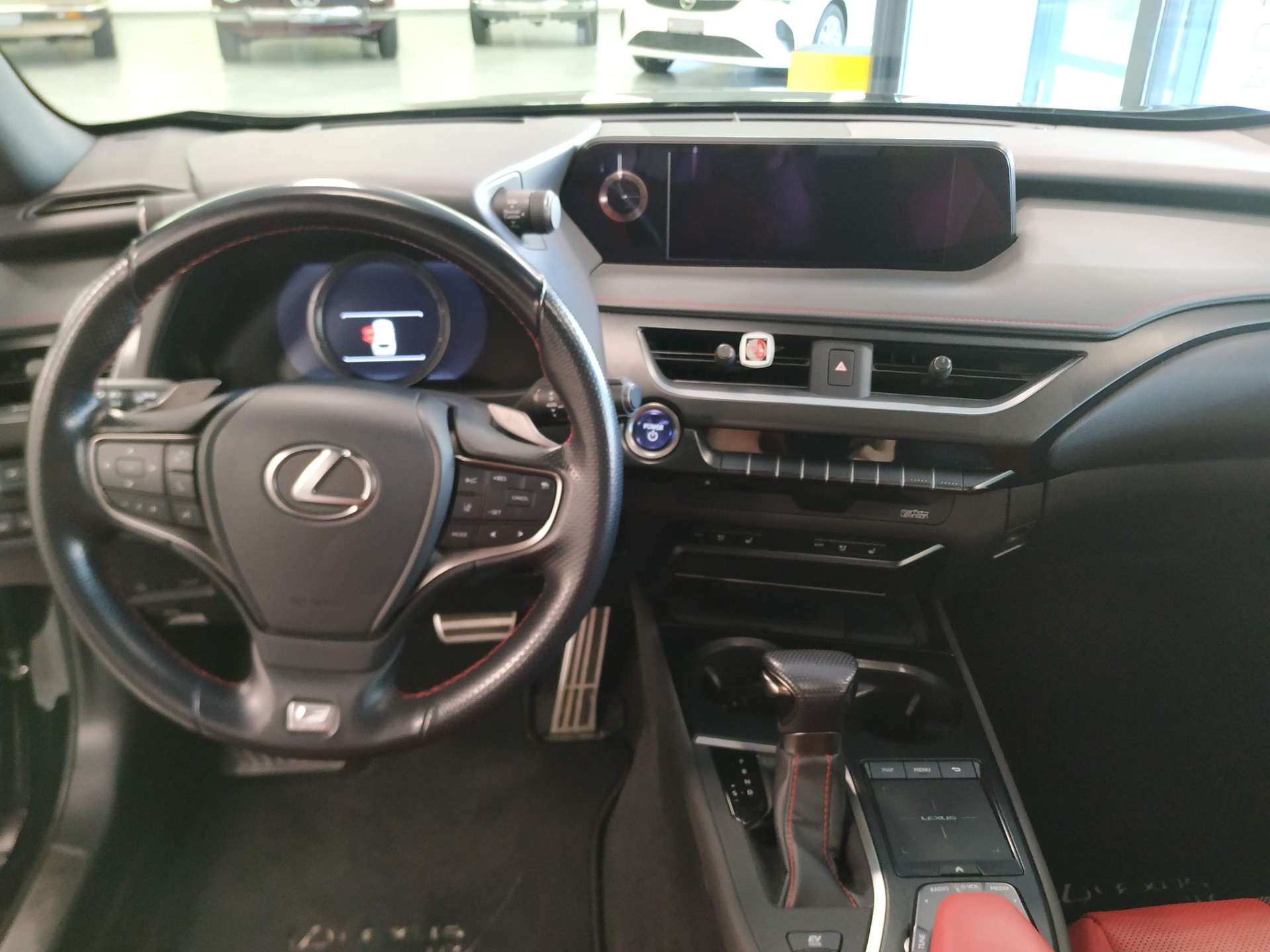 LEXUS UX 250h F Sport AWD Automatic-image-7