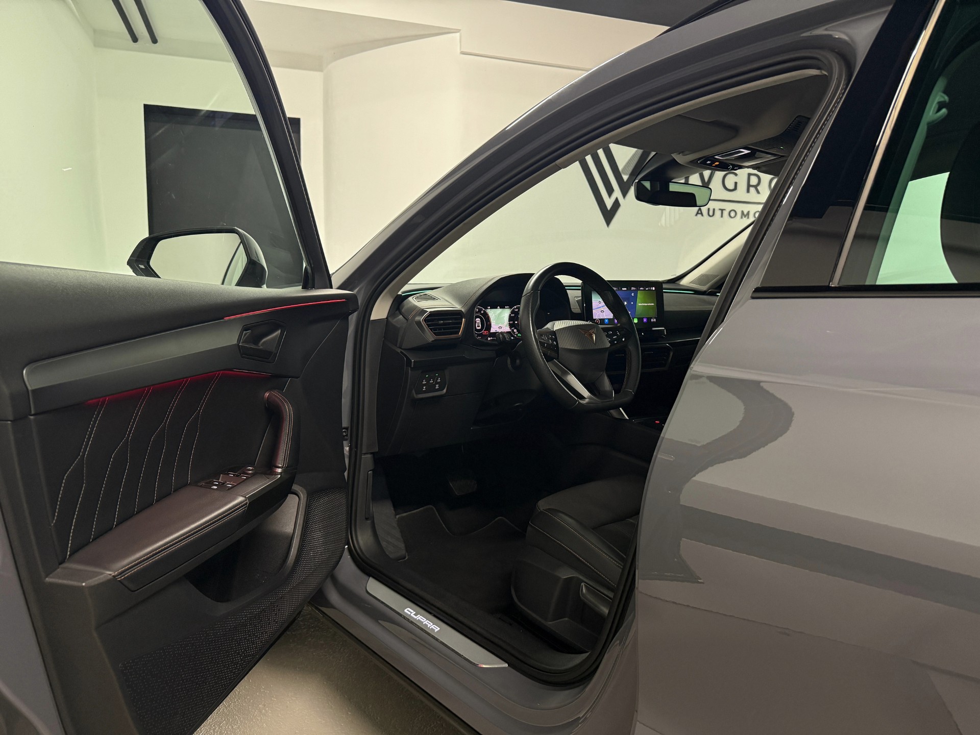 CUPRA Formentor 1.5 TSI DSG-image-10