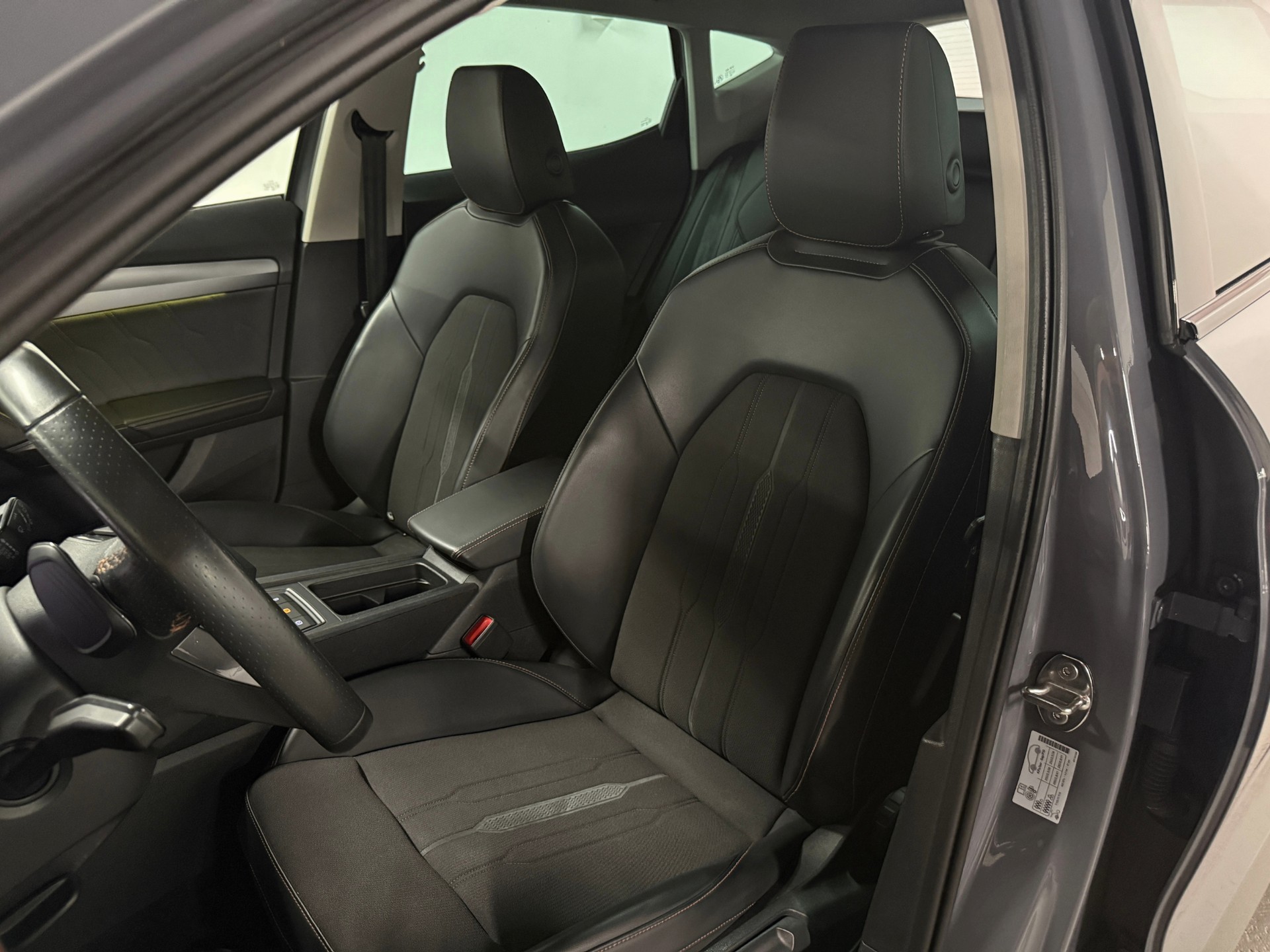 CUPRA Formentor 1.5 TSI DSG-image-12