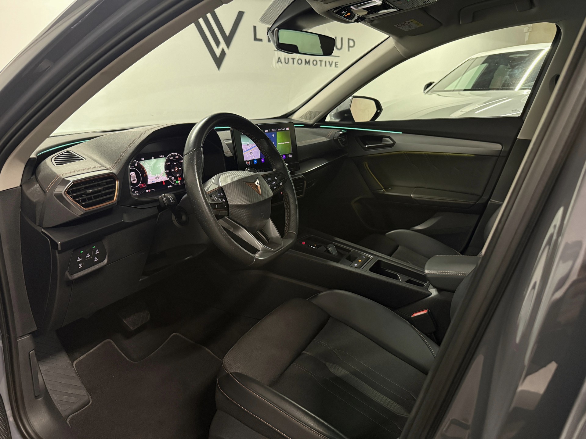 CUPRA Formentor 1.5 TSI DSG-image-11