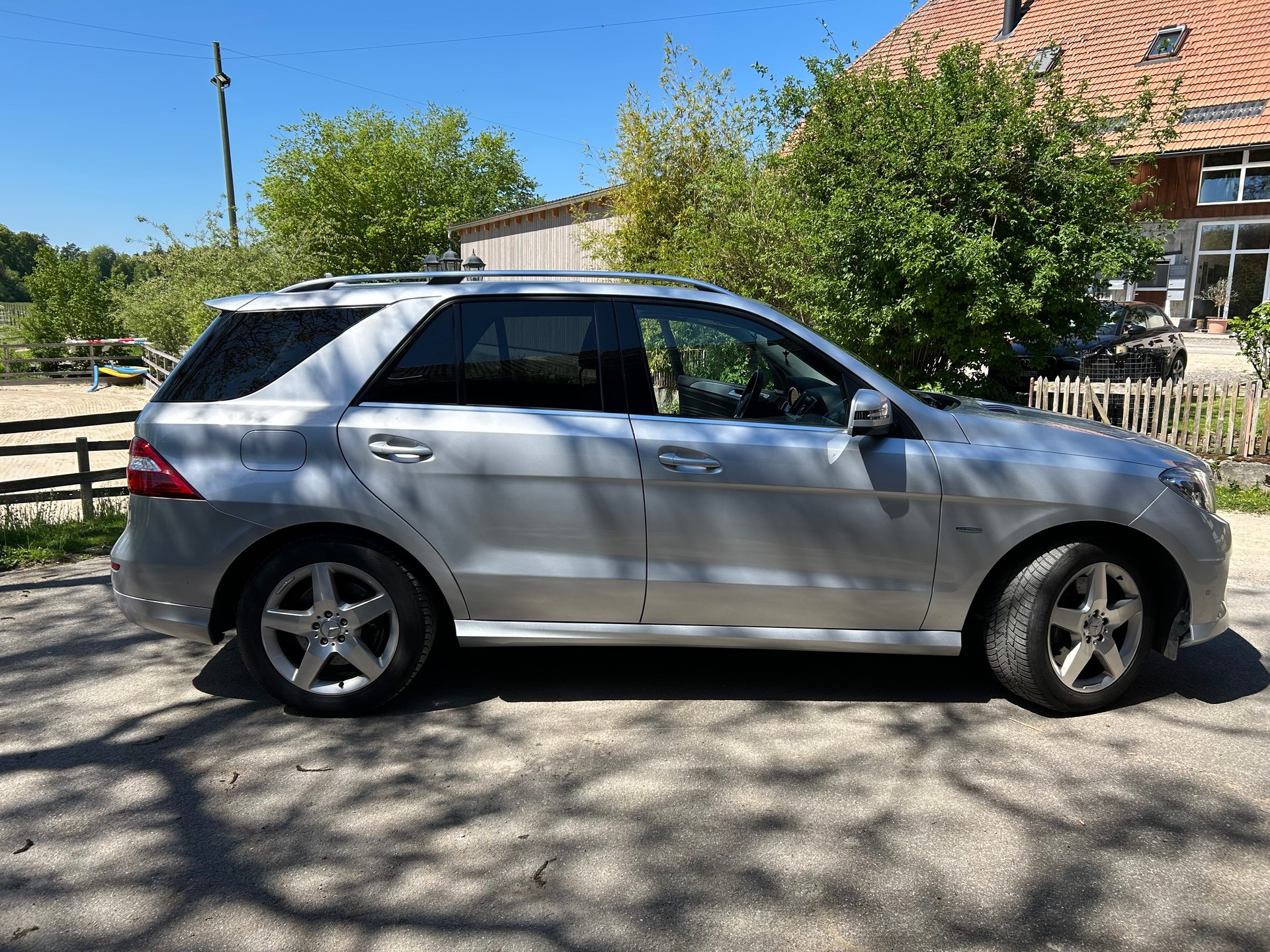 MERCEDES-BENZ ML 350 V6 BlueEF-image-2