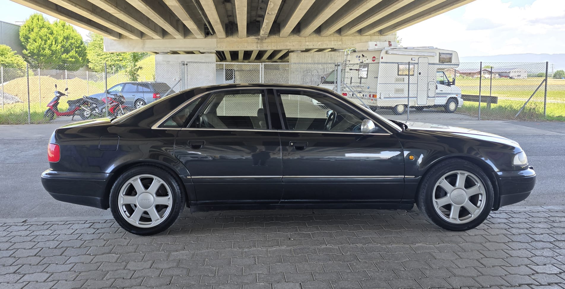 AUDI S8 4.2 quattro ab mfk-image-7