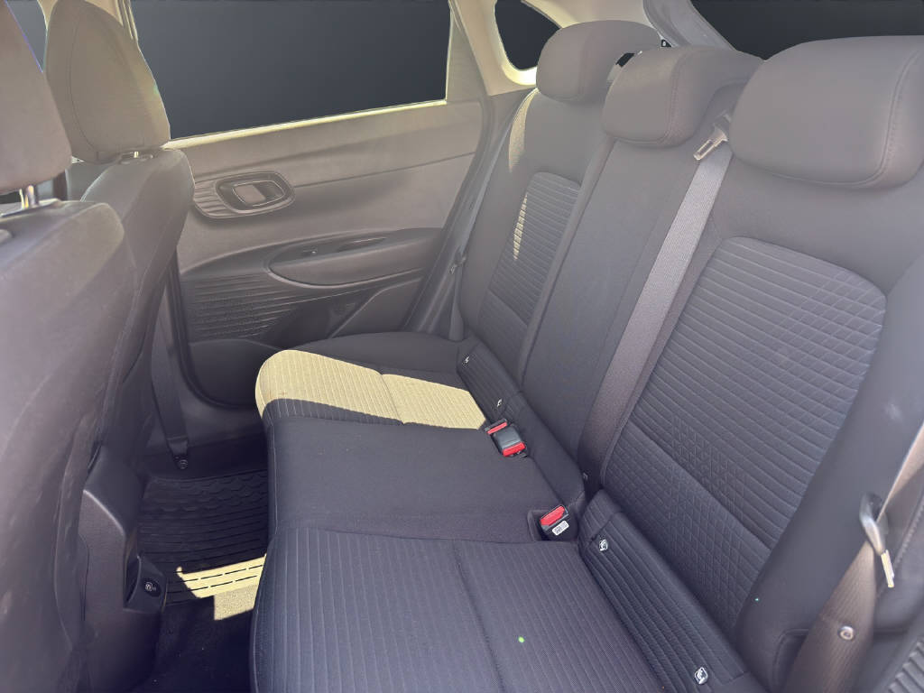 HYUNDAI i20 1.0 T-GDi Amplia 48V-image-10