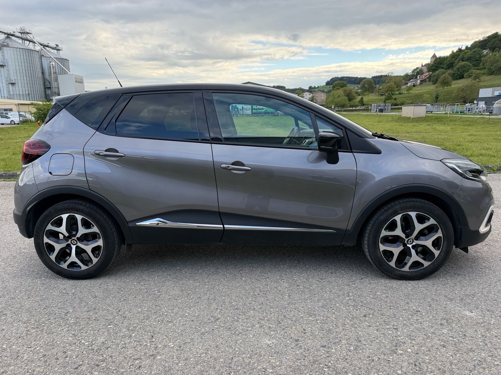 RENAULT Captur 1.2 T 16V Intens EDC-image-6