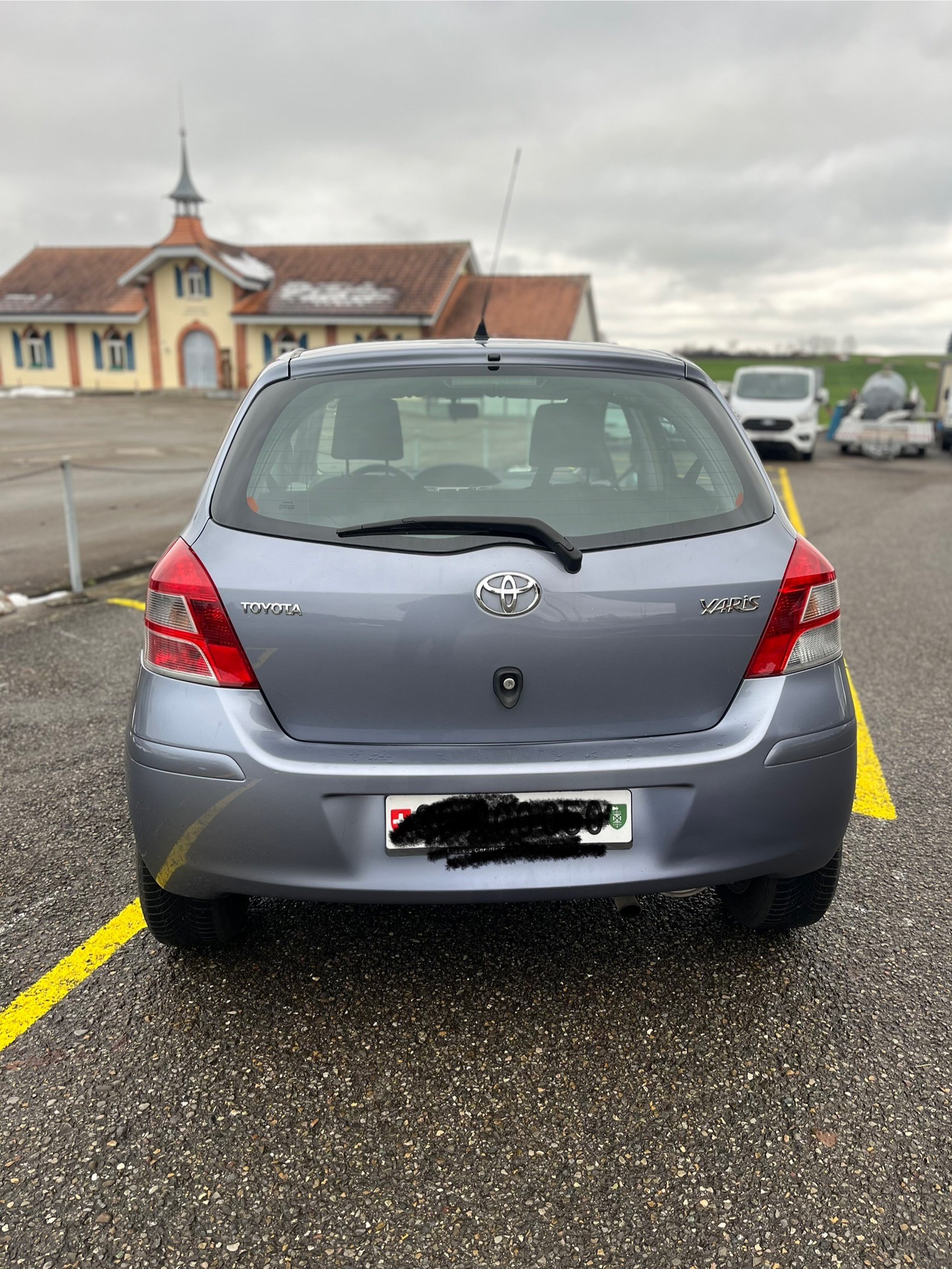 TOYOTA Yaris 1.33 Linea Sol Multimode-image-7