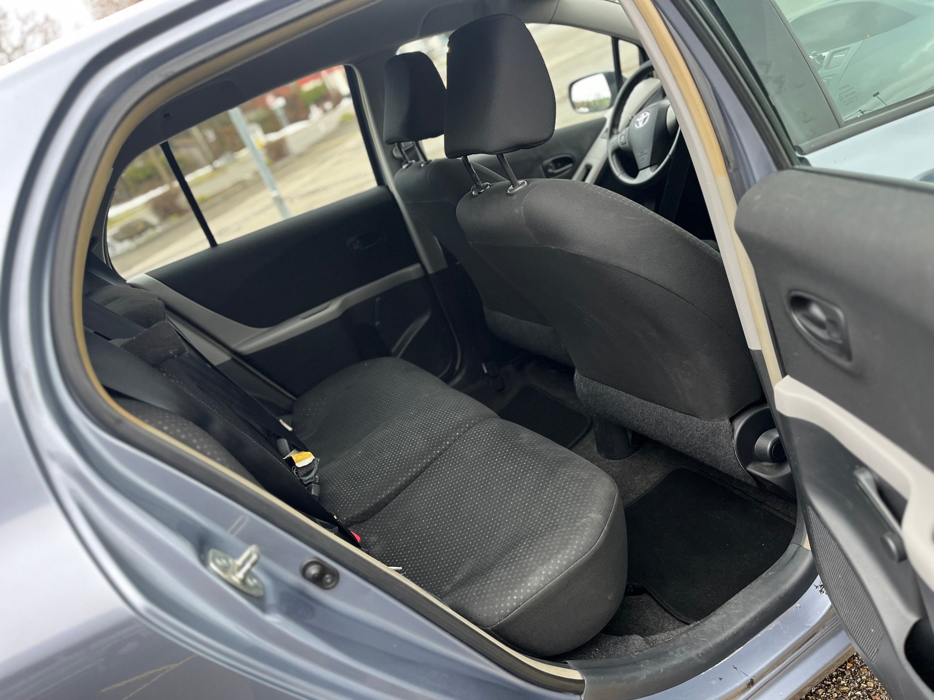TOYOTA Yaris 1.33 Linea Sol Multimode-image-13