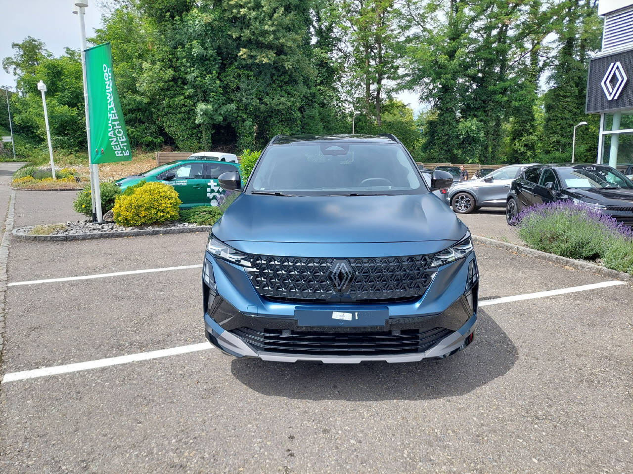 RENAULT Austral 1.2 E-Tech esprit Alpine 200-image-1