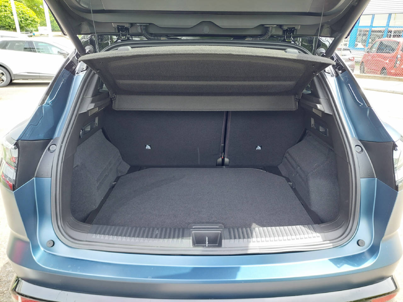 RENAULT Austral 1.2 E-Tech esprit Alpine 200-image-7