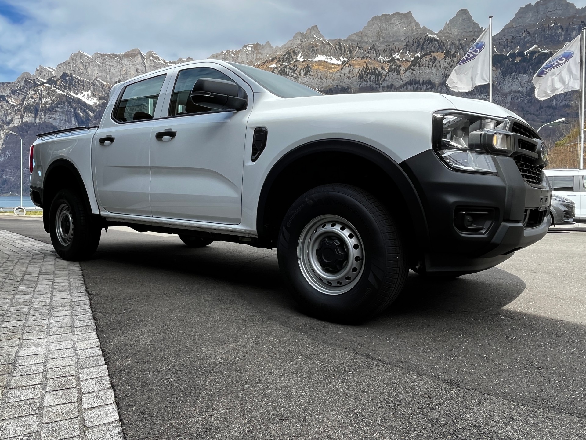 FORD Ranger XL 2.0 Eco Blue 4x4-image-3