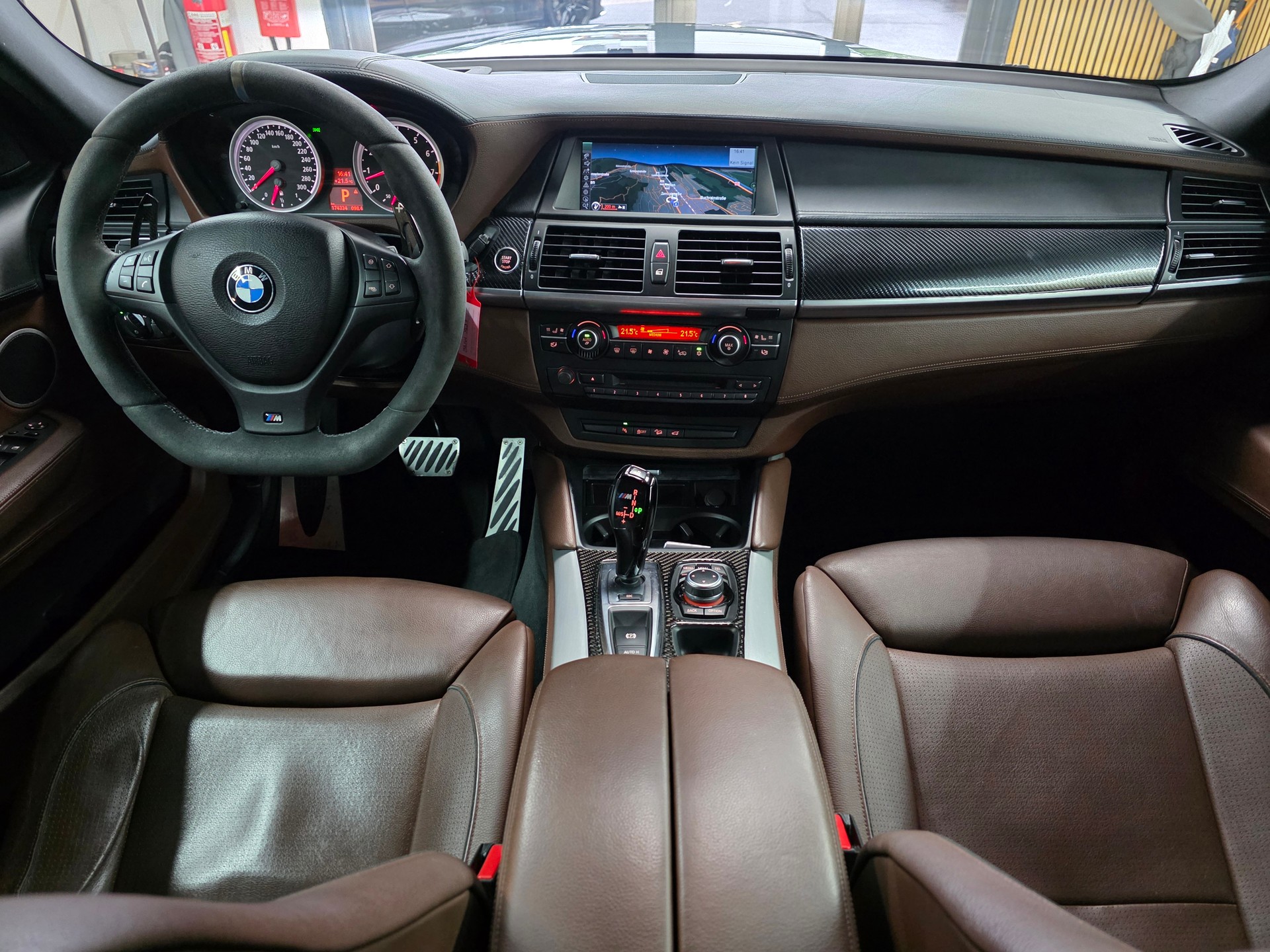 BMW X6 M Steptronic Individual-image-12