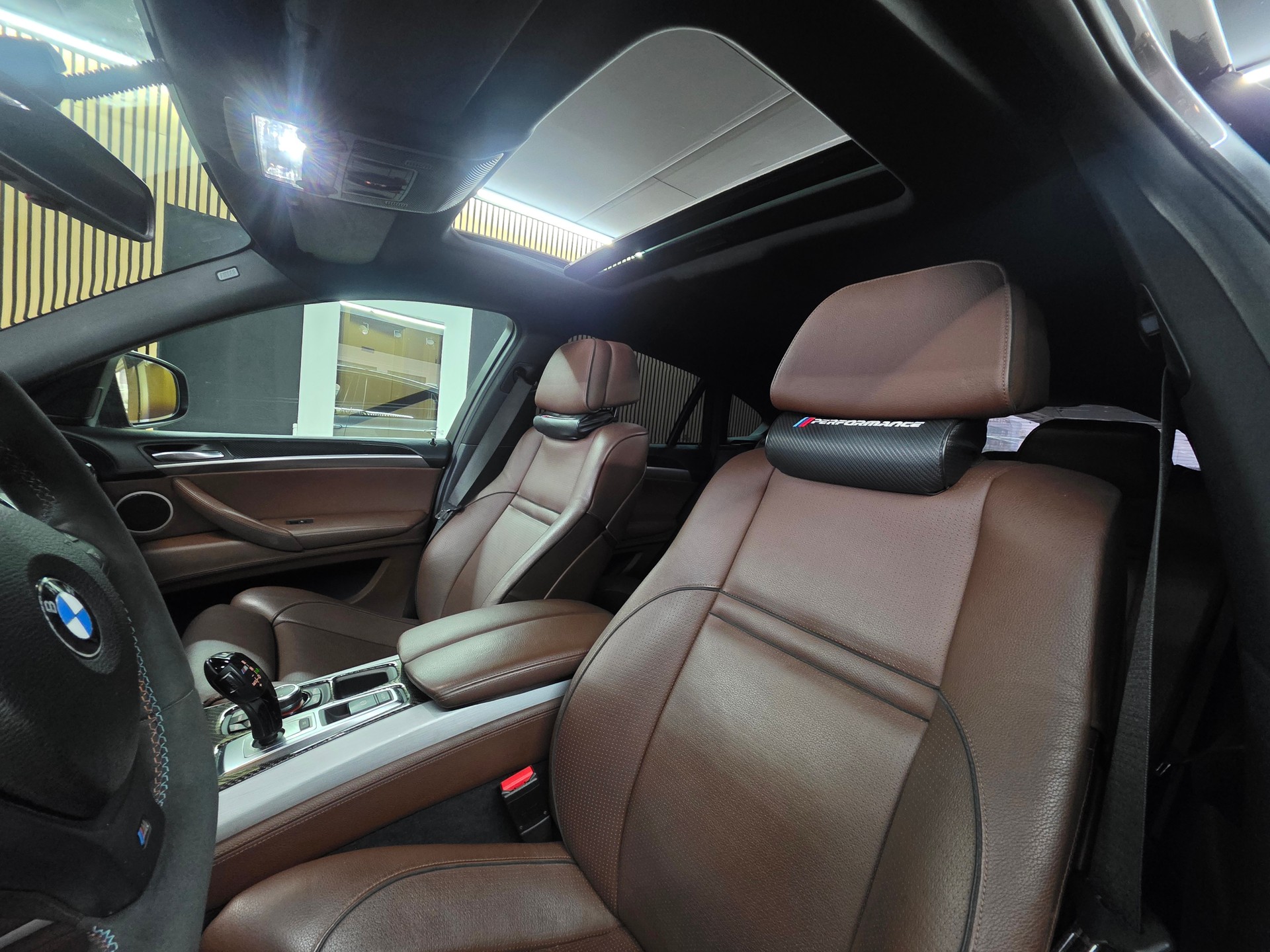 BMW X6 M Steptronic Individual-image-9