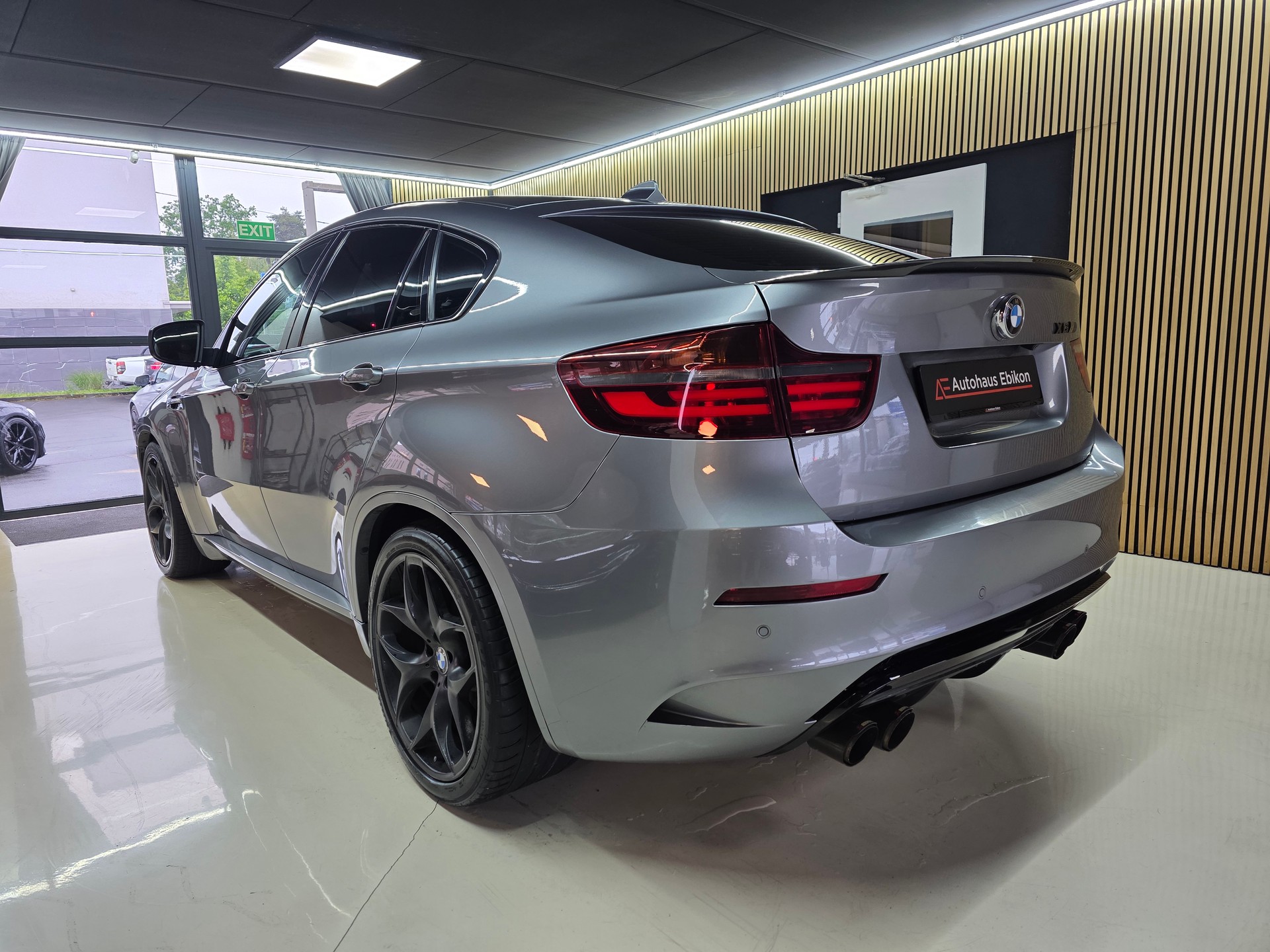 BMW X6 M Steptronic Individual-image-4