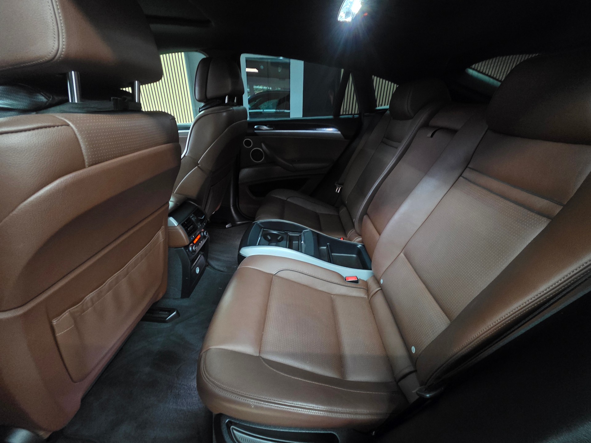 BMW X6 M Steptronic Individual-image-16