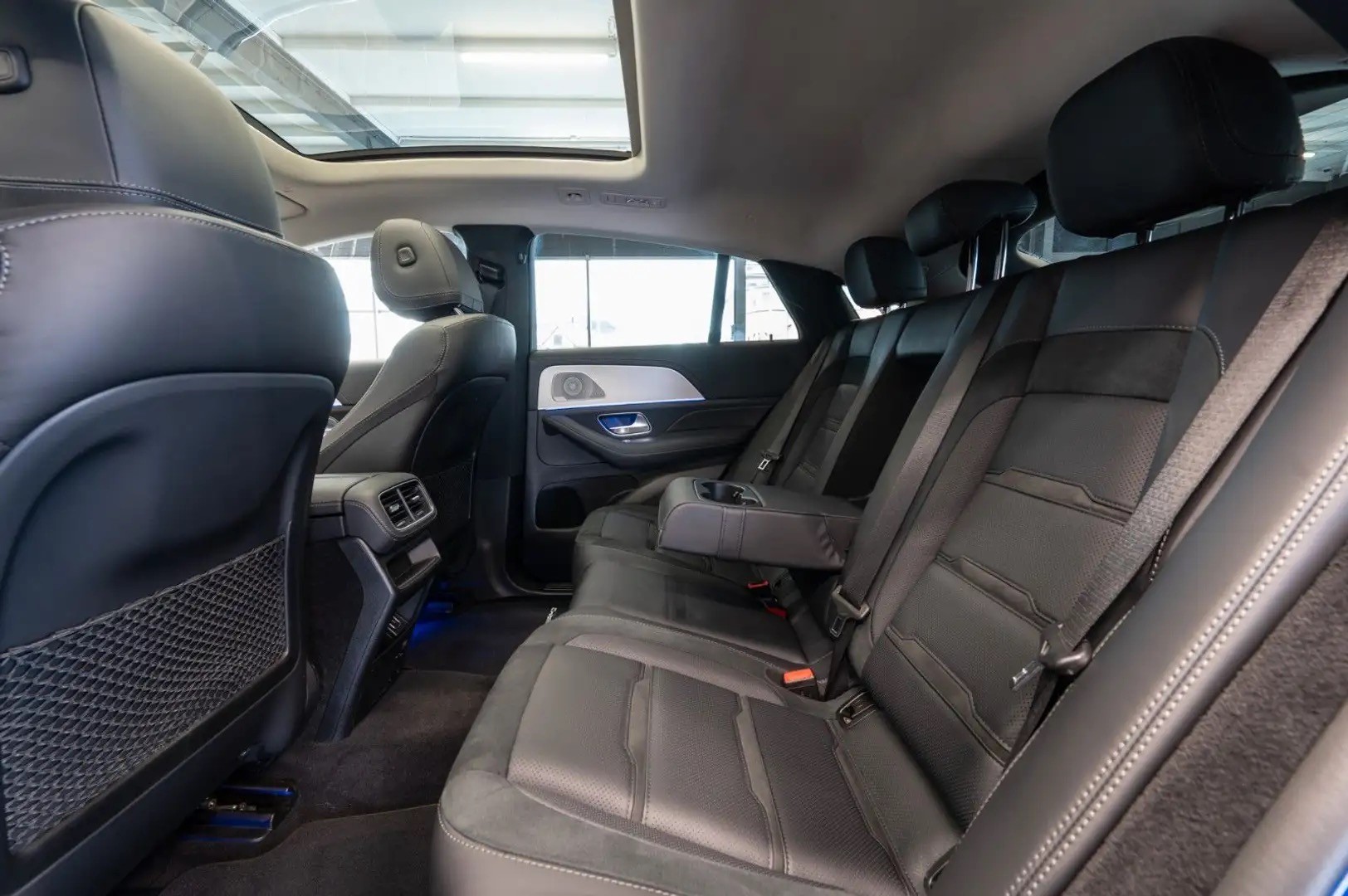 MERCEDES-BENZ GLE Coupé 53 AMG 4Matic+ *890CHF* GARANTIE MERCEDES 2027-image-10