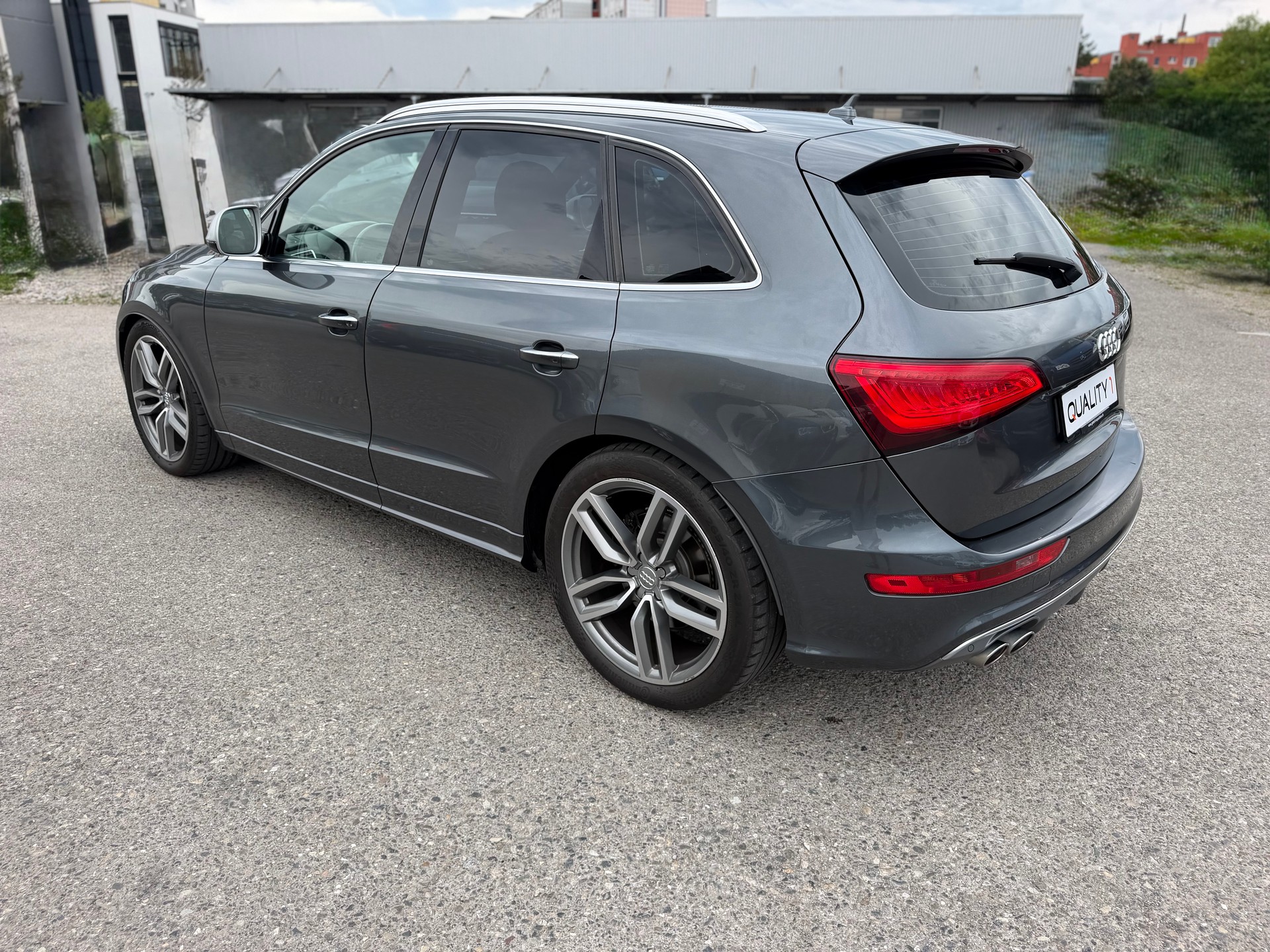 AUDI SQ5 3.0 TDI quattro tiptronic-image-6