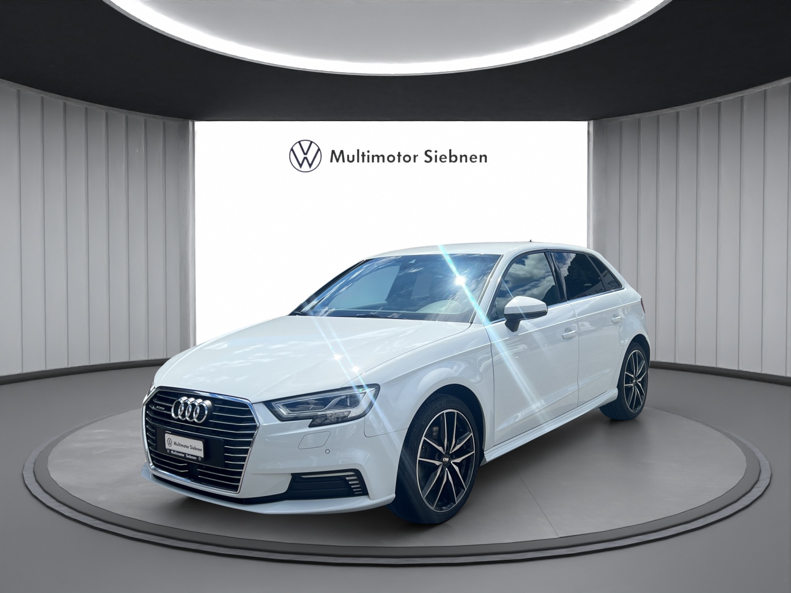 AUDI A3 Sportback 40 TFSI e-tron Sport S-tronic-image-0