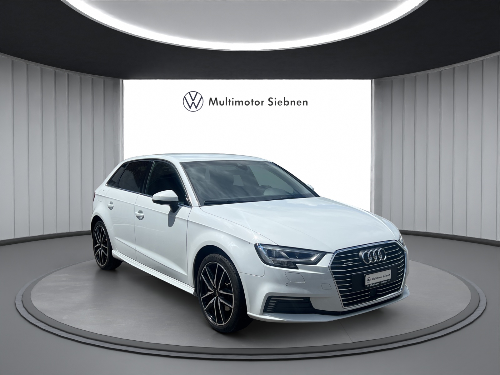 AUDI A3 Sportback 40 TFSI e-tron Sport S-tronic-image-6