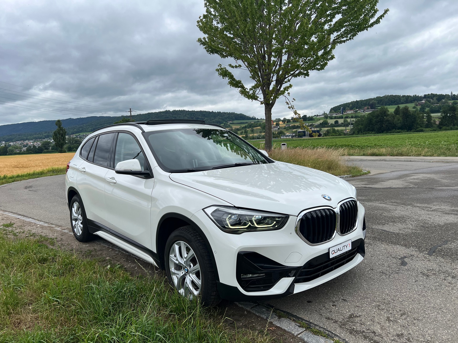 BMW X1 xDrive 25e Sport Line Steptronic-image-6