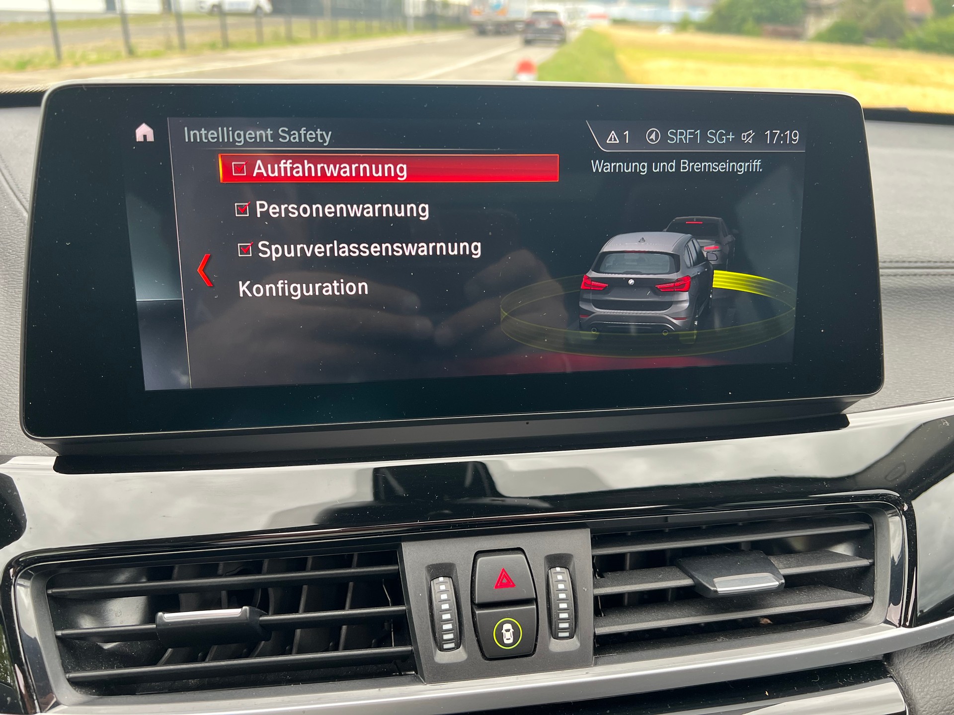 BMW X1 xDrive 25e Sport Line Steptronic-image-20
