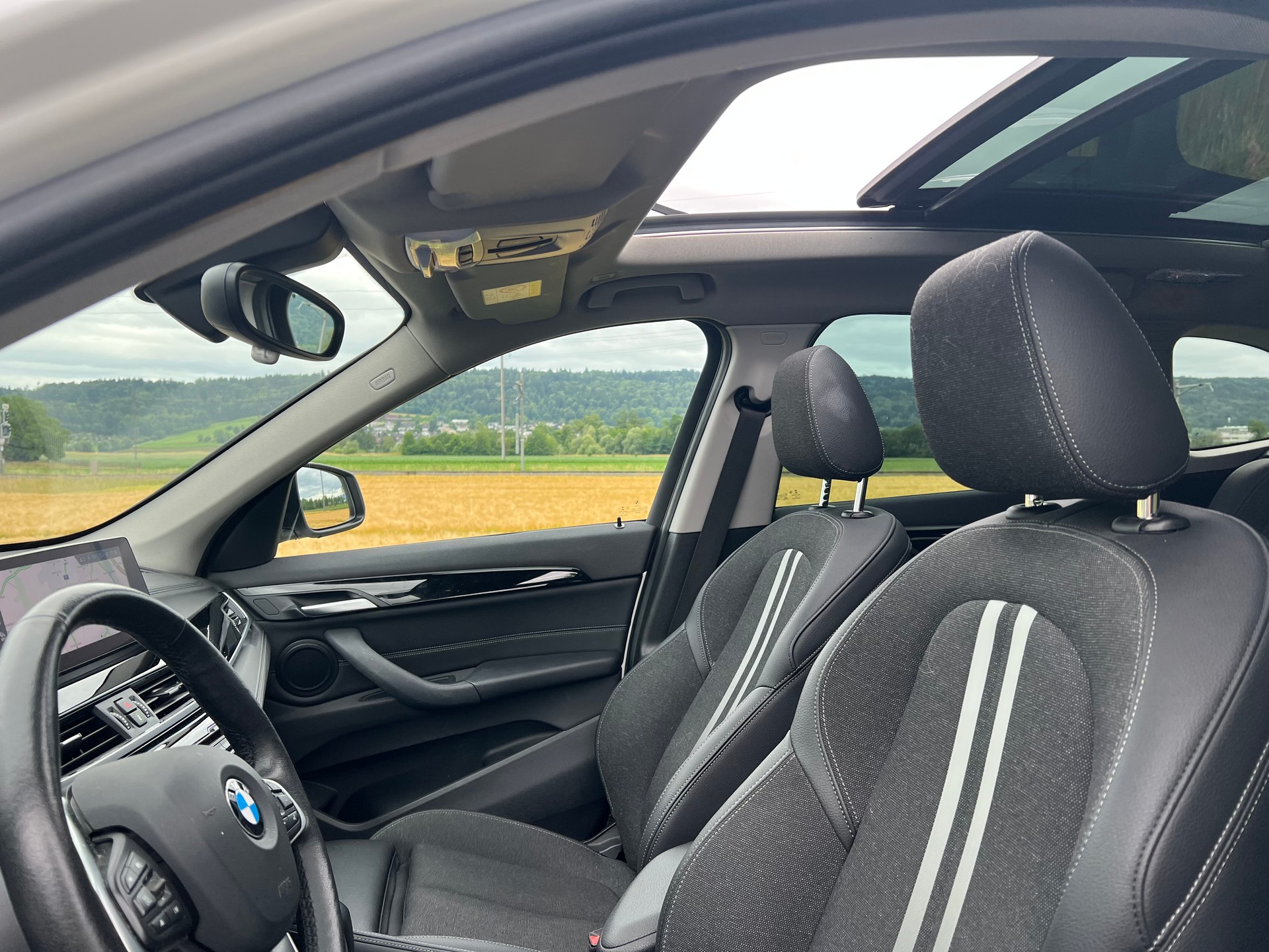 BMW X1 xDrive 25e Sport Line Steptronic-image-26