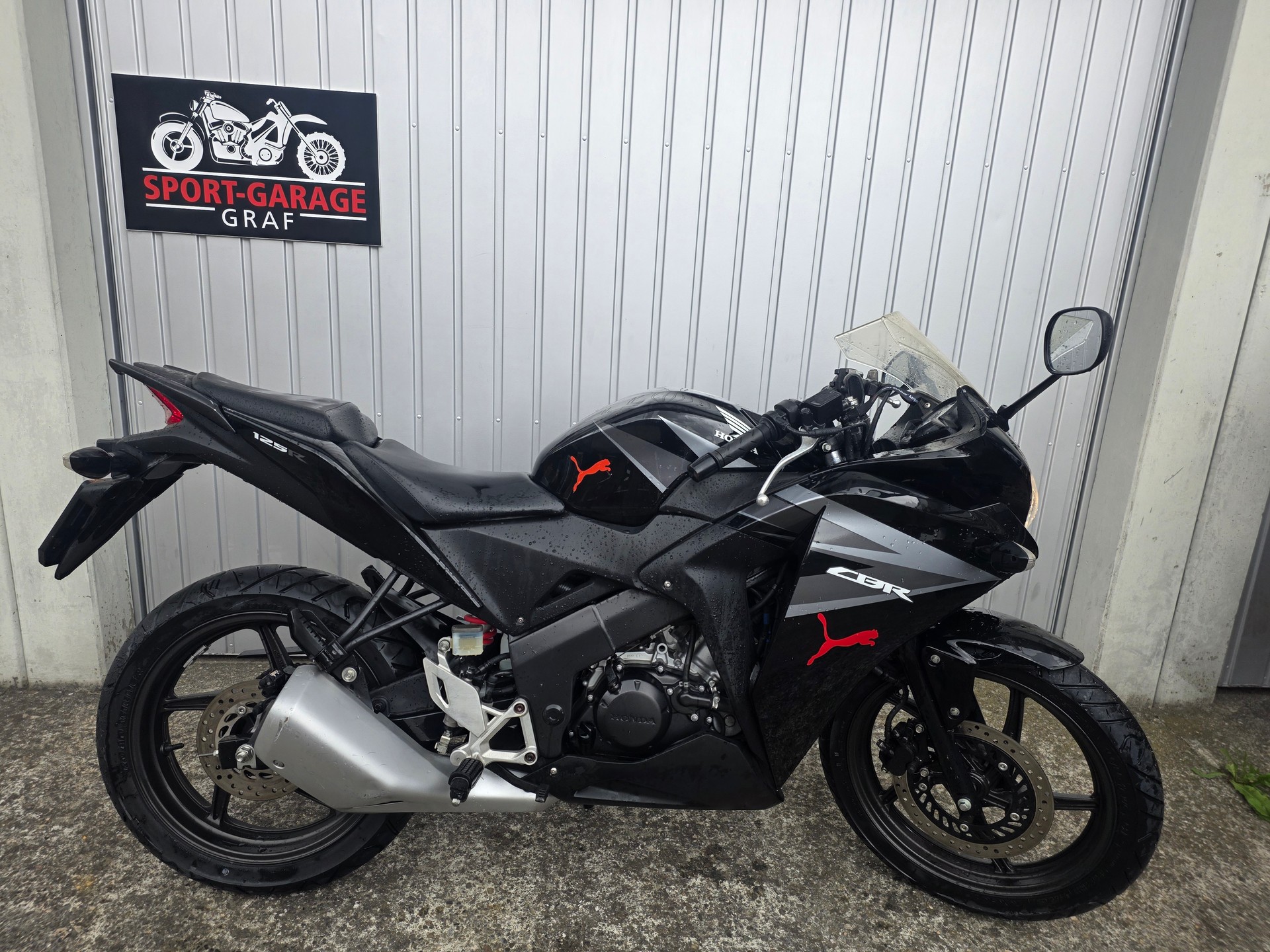 HONDA CBR 125 R