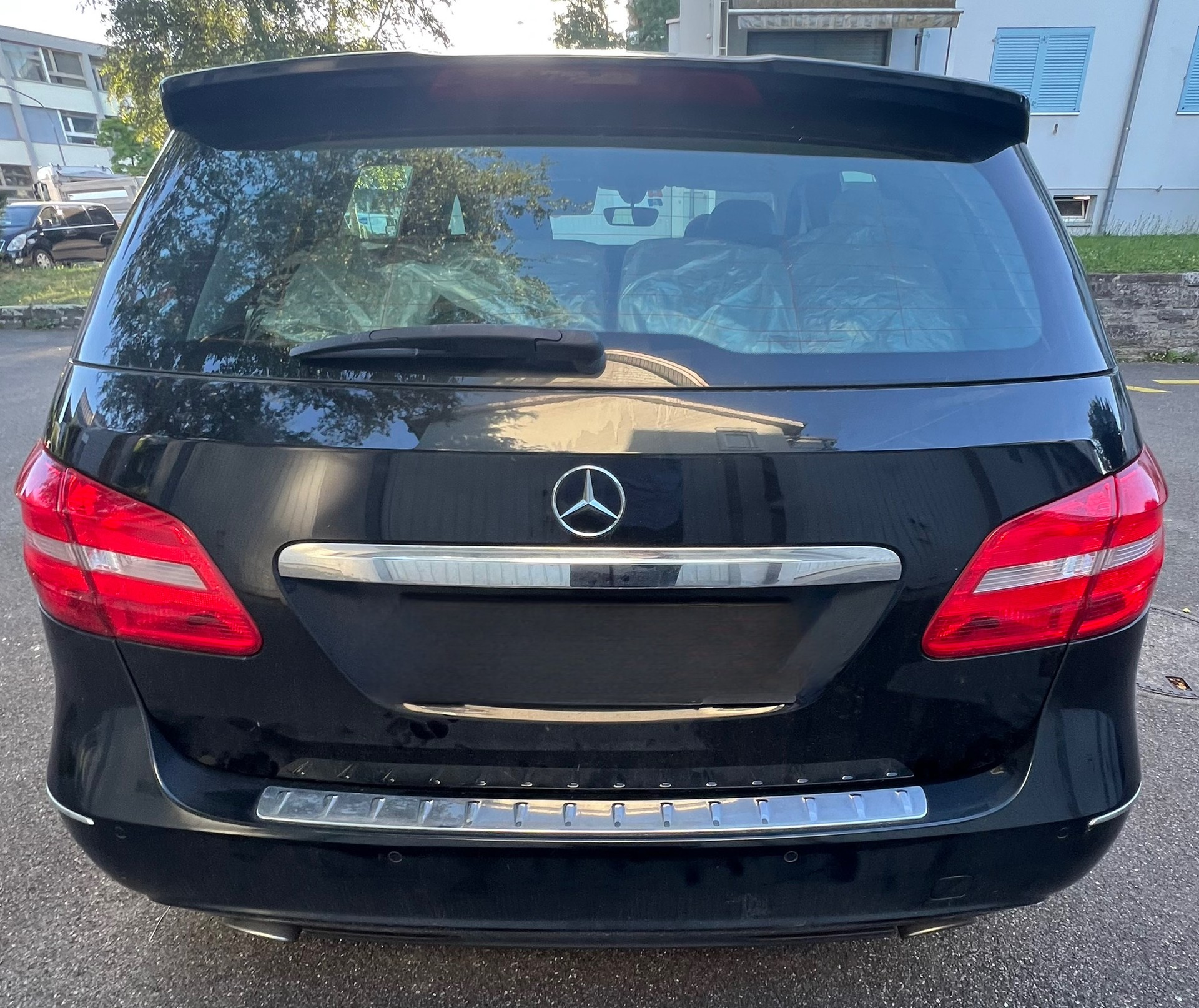 MERCEDES-BENZ B 200 7G-DCT-image-5