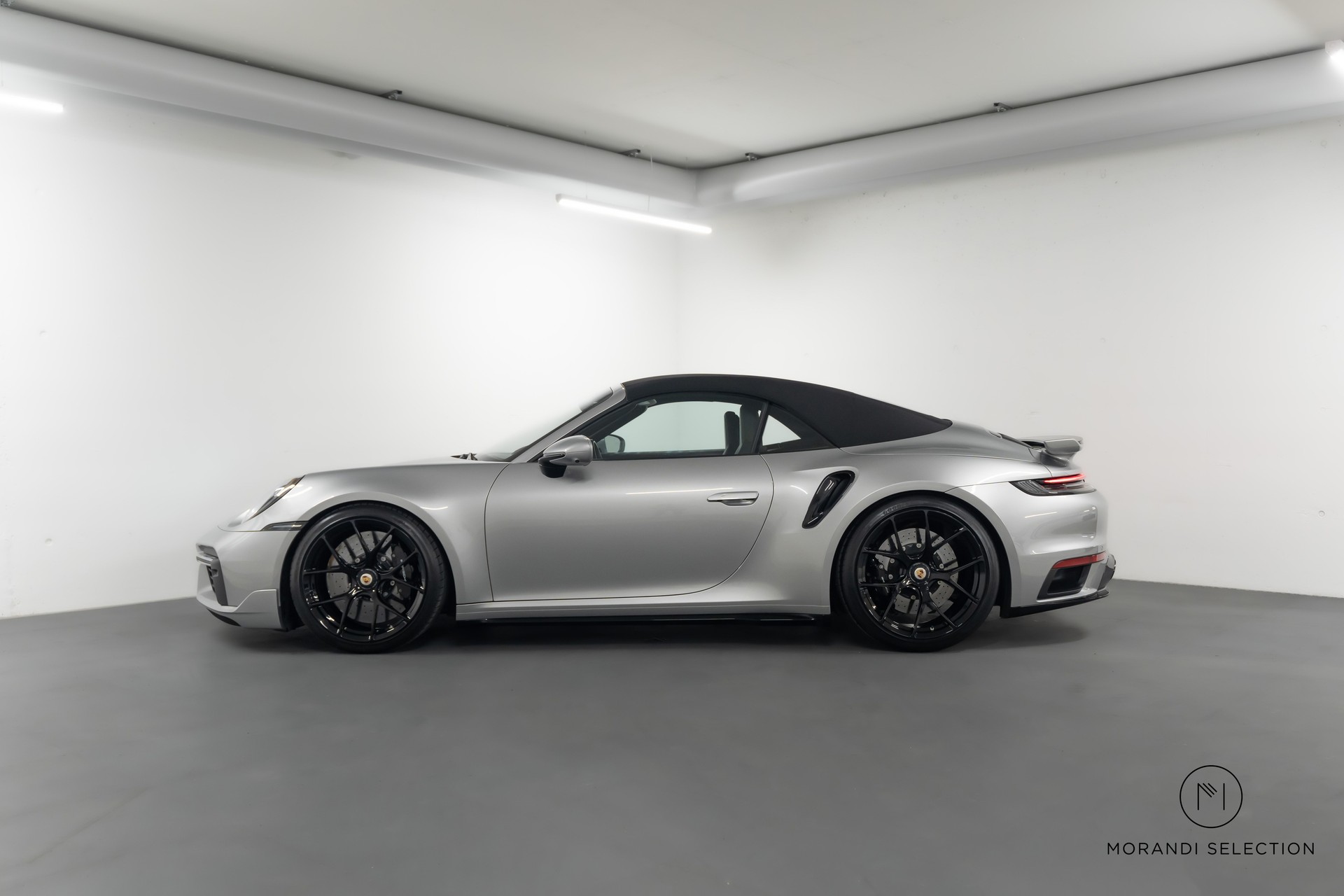PORSCHE 911 Cabriolet 3.7 Turbo S PDK-image-1