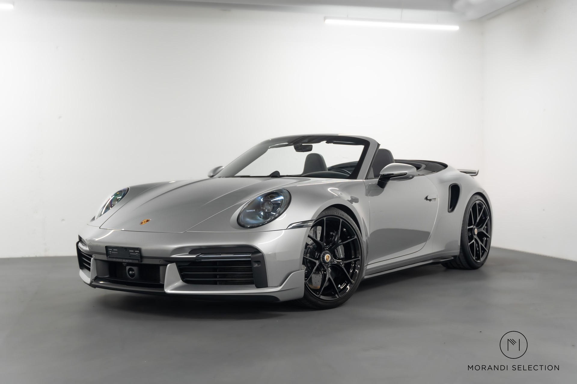 PORSCHE 911 Cabriolet 3.7 Turbo S PDK-image-2