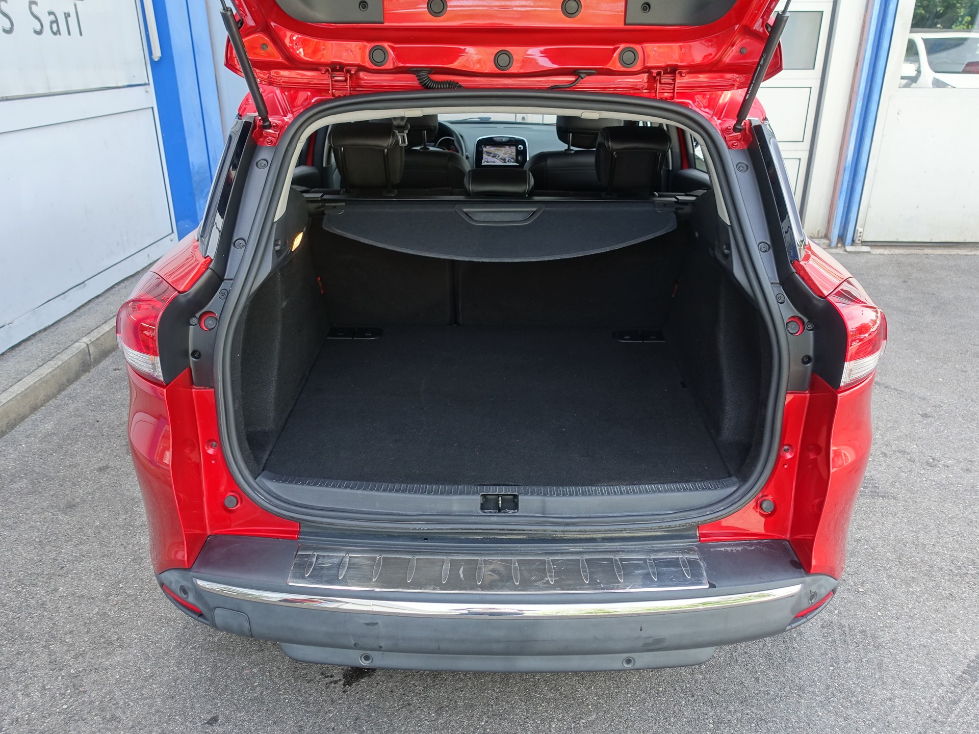 RENAULT Clio Grandtour 1.5 dCi Intens-image-15