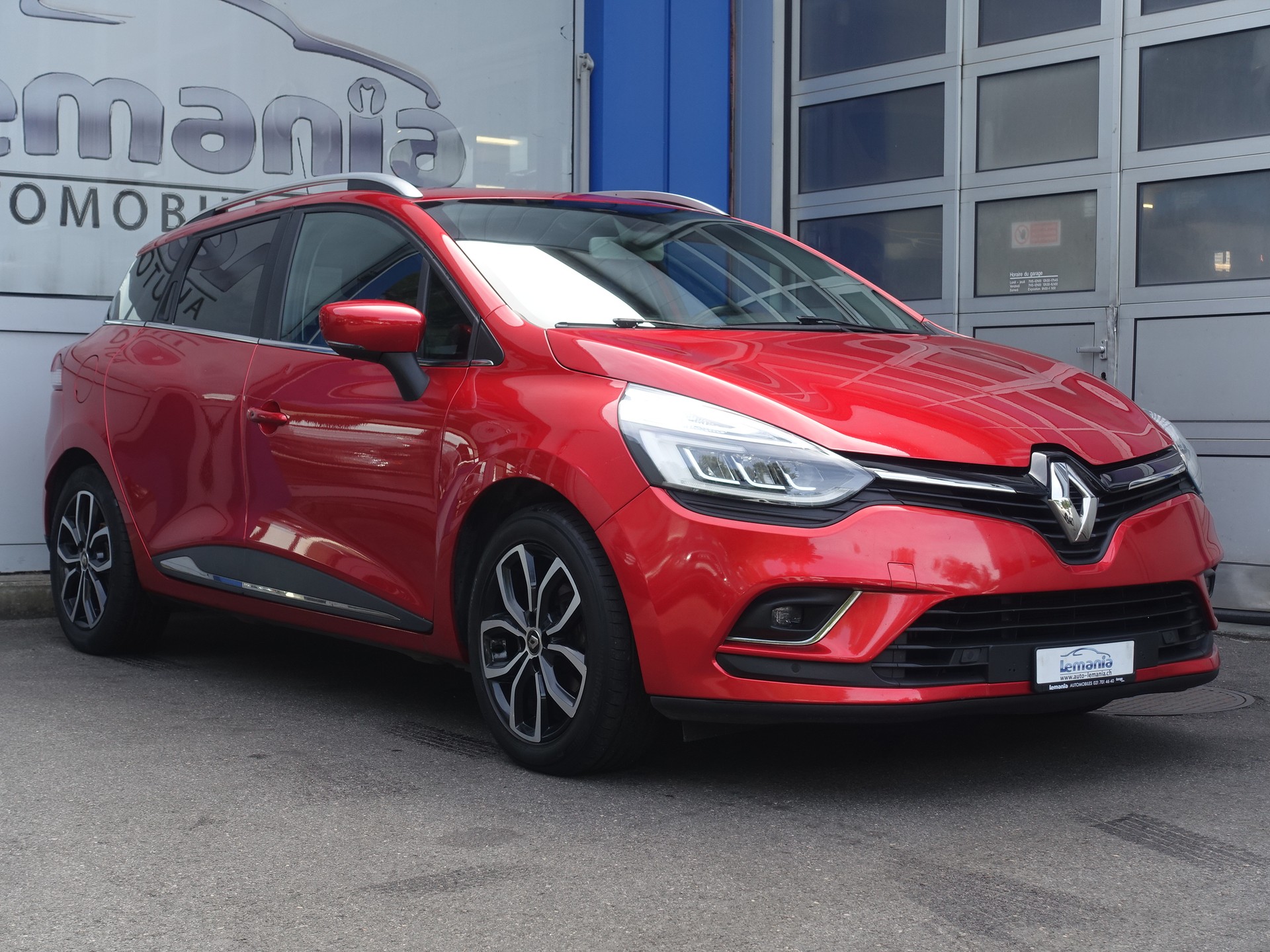 RENAULT Clio Grandtour 1.5 dCi Intens-image-0