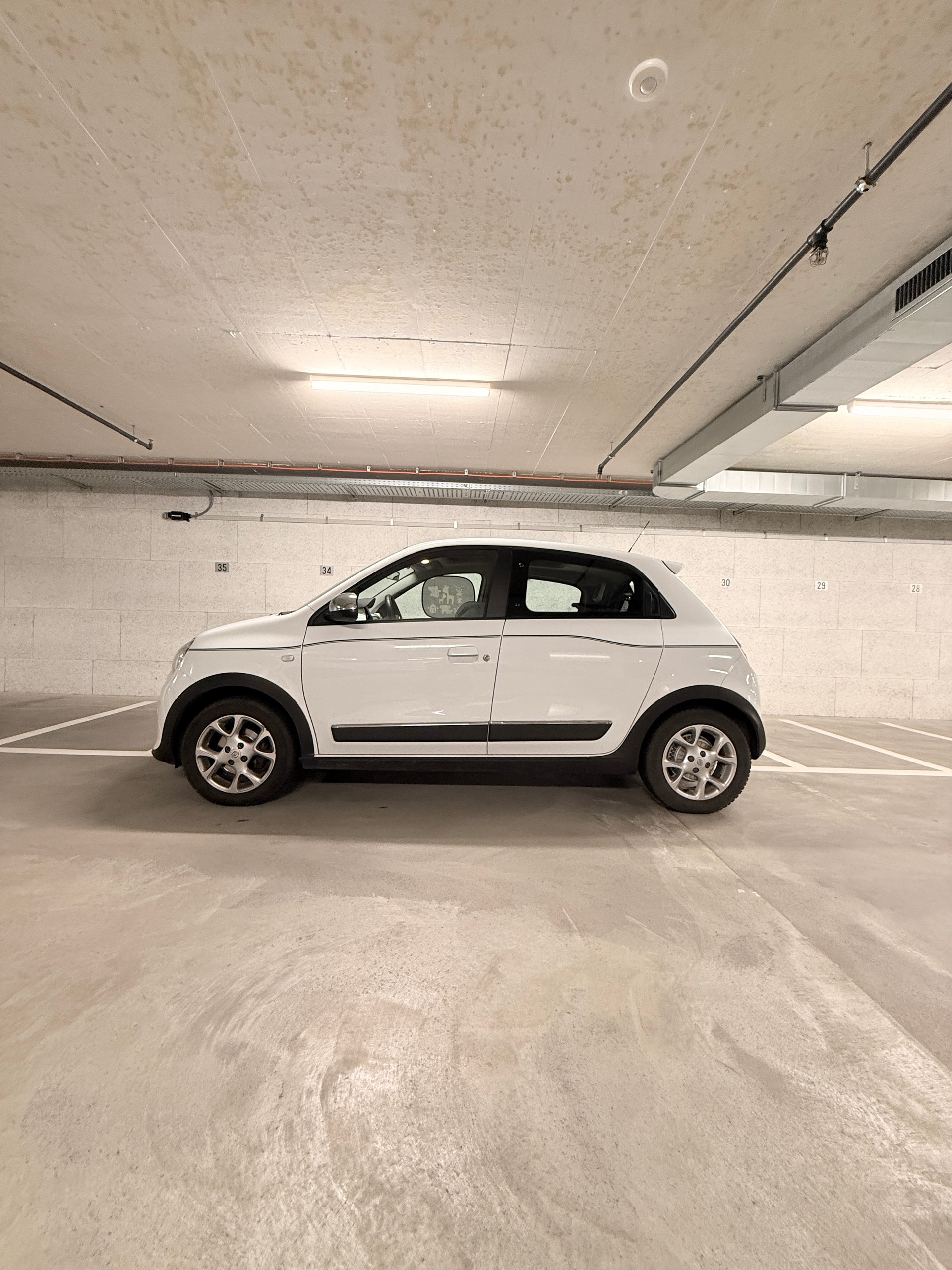 RENAULT 0.9 TCe 90 Iconic-image-4