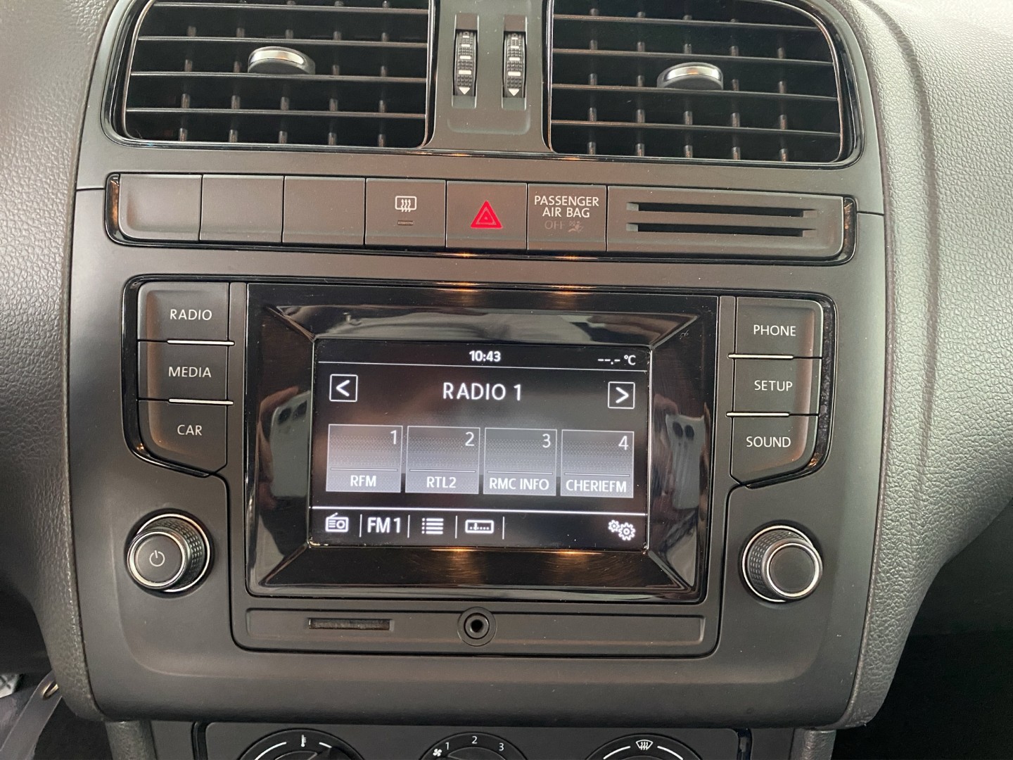 VW Polo 1.0 BMT Trendline-image-13