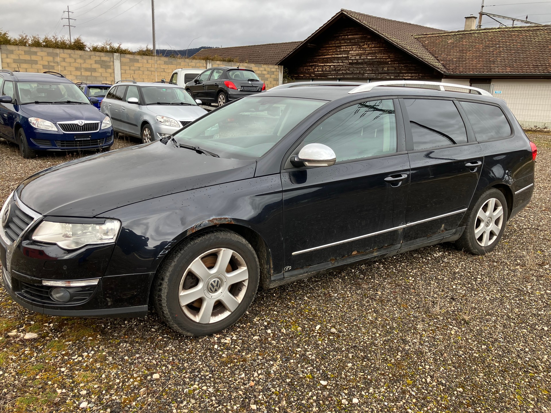 VW Passat Variant 2.0 TDI Sportline 4Motion-image-1