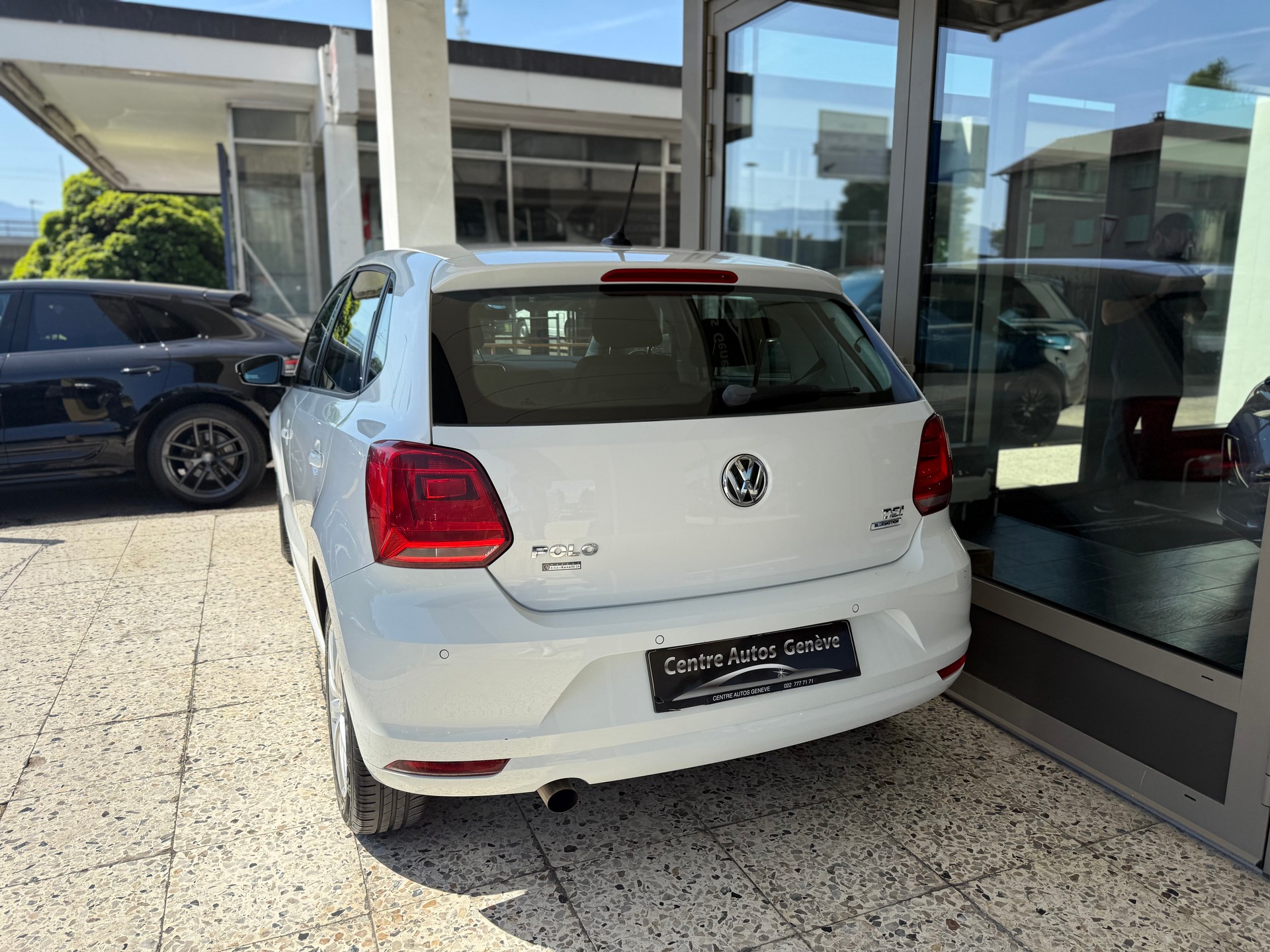 VW Polo 1.2 TSI BMT Trendline-image-1
