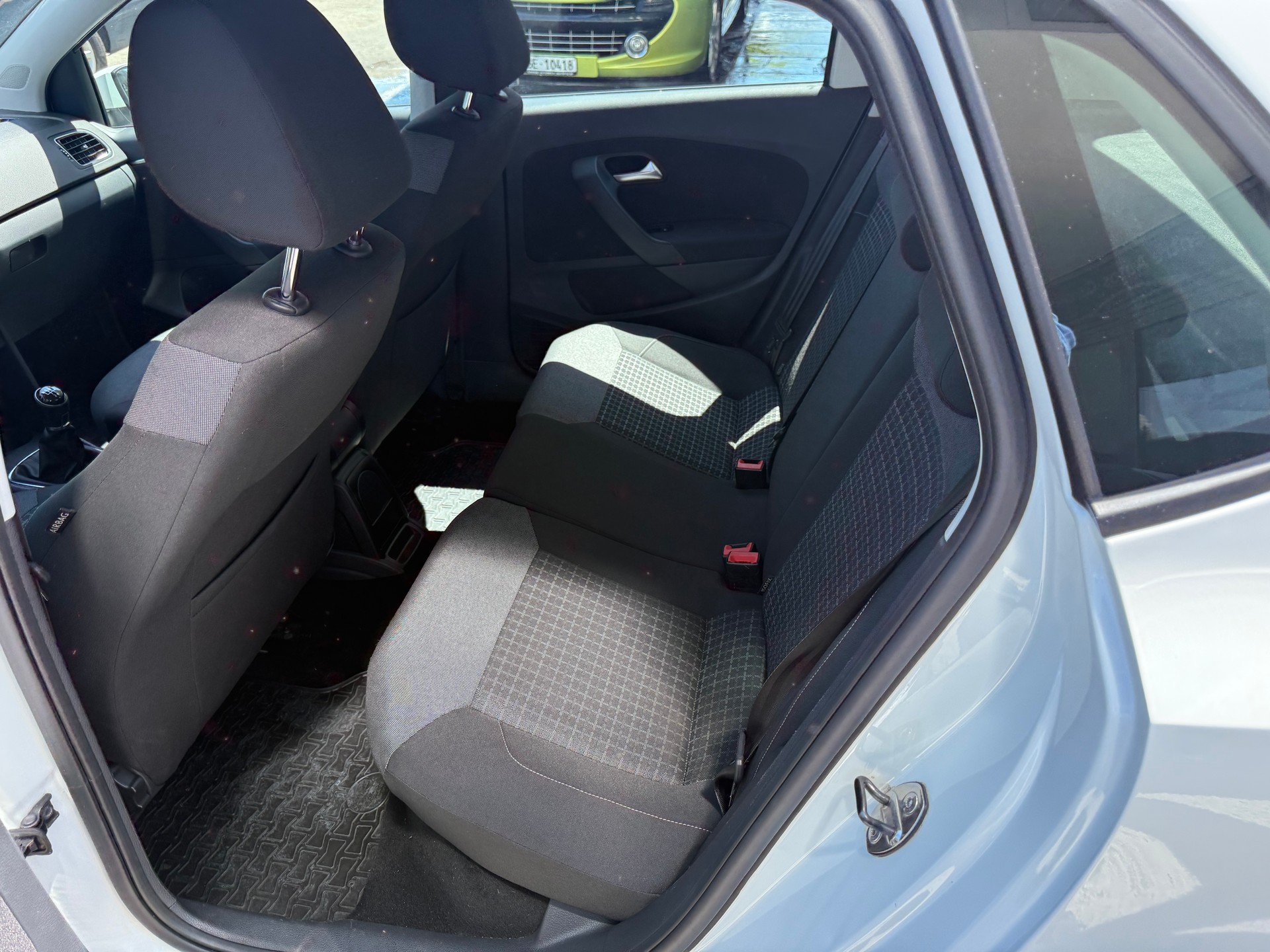 VW Polo 1.2 TSI BMT Trendline-image-7
