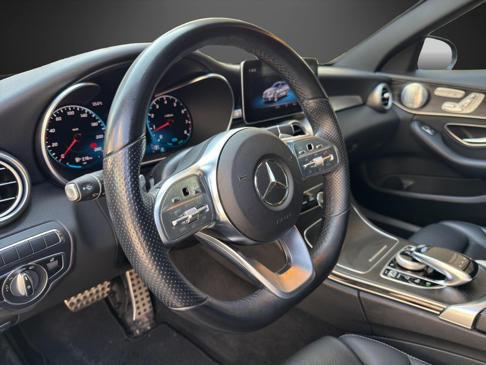 MERCEDES-BENZ C 200 Swiss Star AMG Line 4M 9G-Tronic-image-12