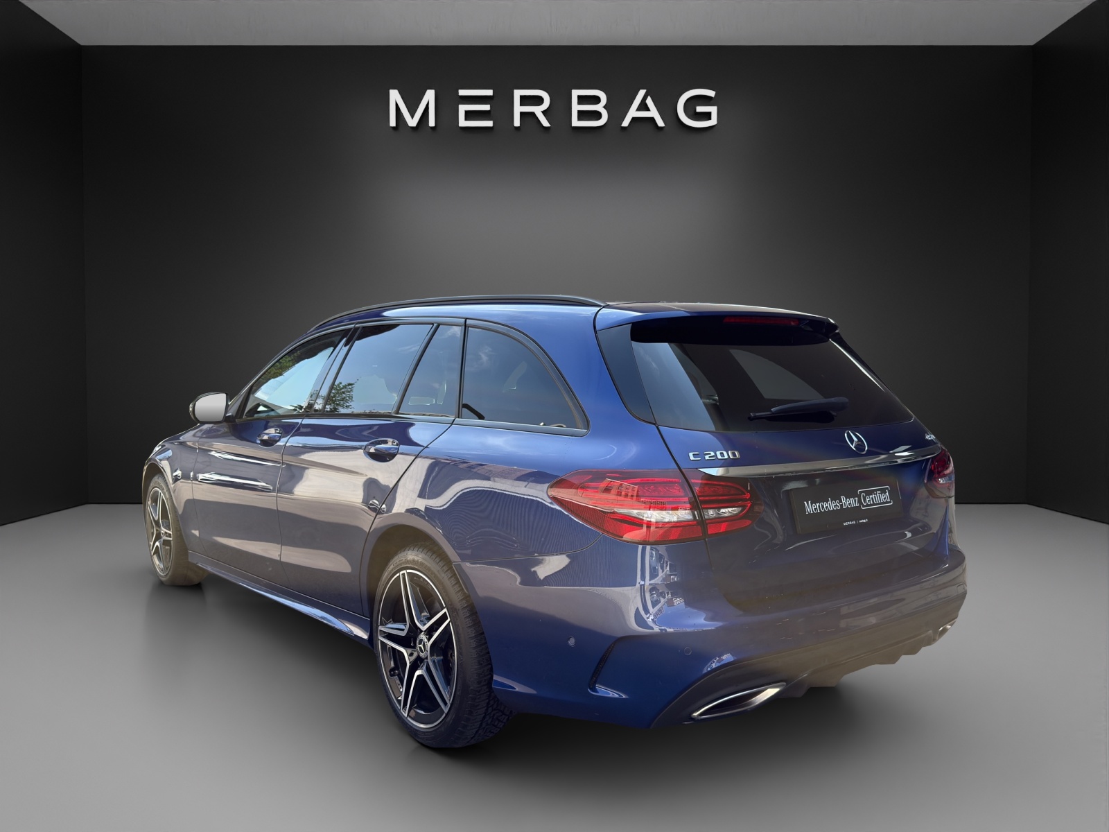 MERCEDES-BENZ C 200 Swiss Star AMG Line 4M 9G-Tronic-image-5