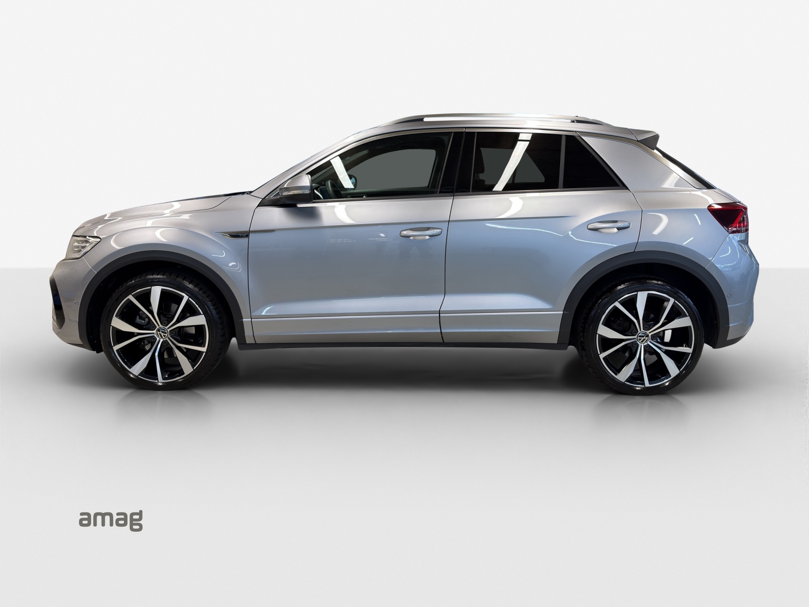 VW T-Roc 2.0 TSI R-Line DSG 4Motion-image-1