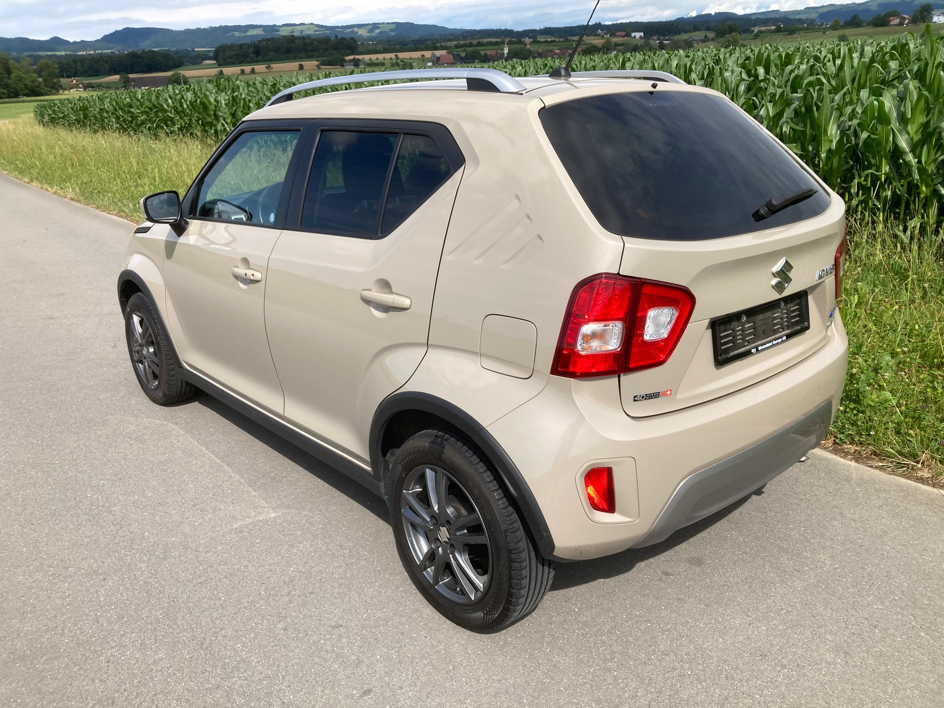 SUZUKI Ignis 1.2i Piz Sulai Top Hybrid 4x4-image-3