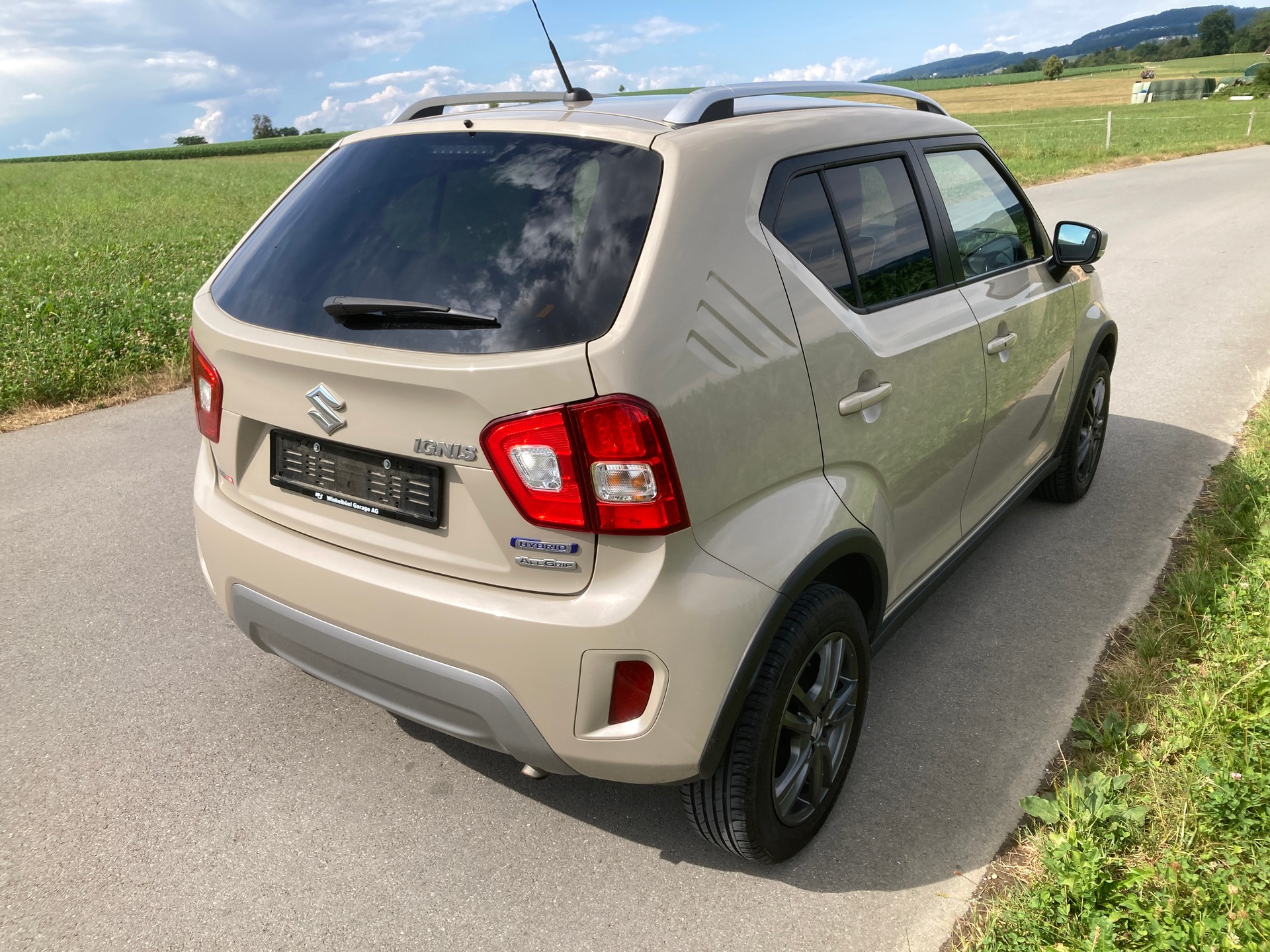 SUZUKI Ignis 1.2i Piz Sulai Top Hybrid 4x4-image-2