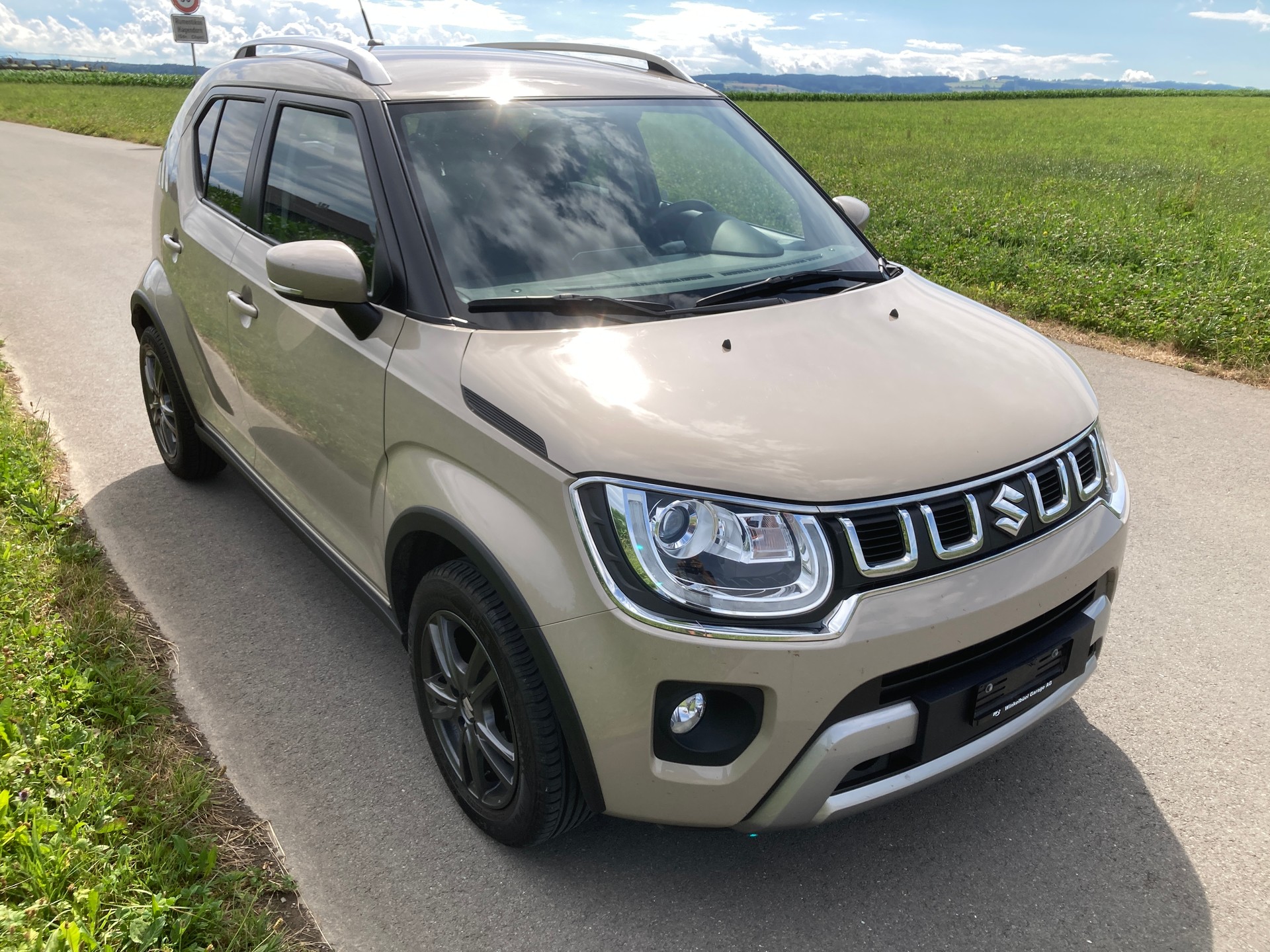 SUZUKI Ignis 1.2i Piz Sulai Top Hybrid 4x4-image-1