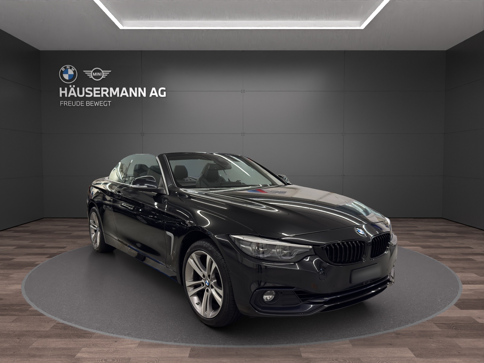 BMW 430i xDrive Cabrio Sport Line-image-2