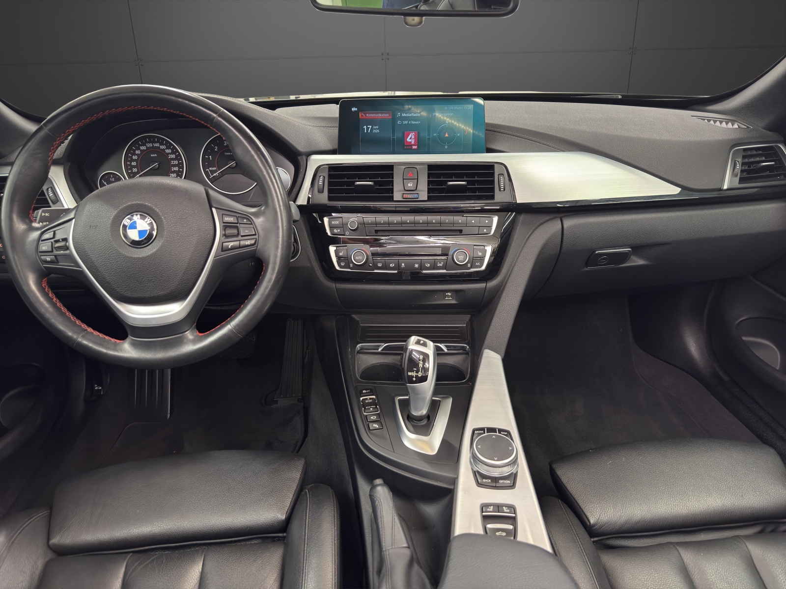BMW 430i xDrive Cabrio Sport Line-image-7